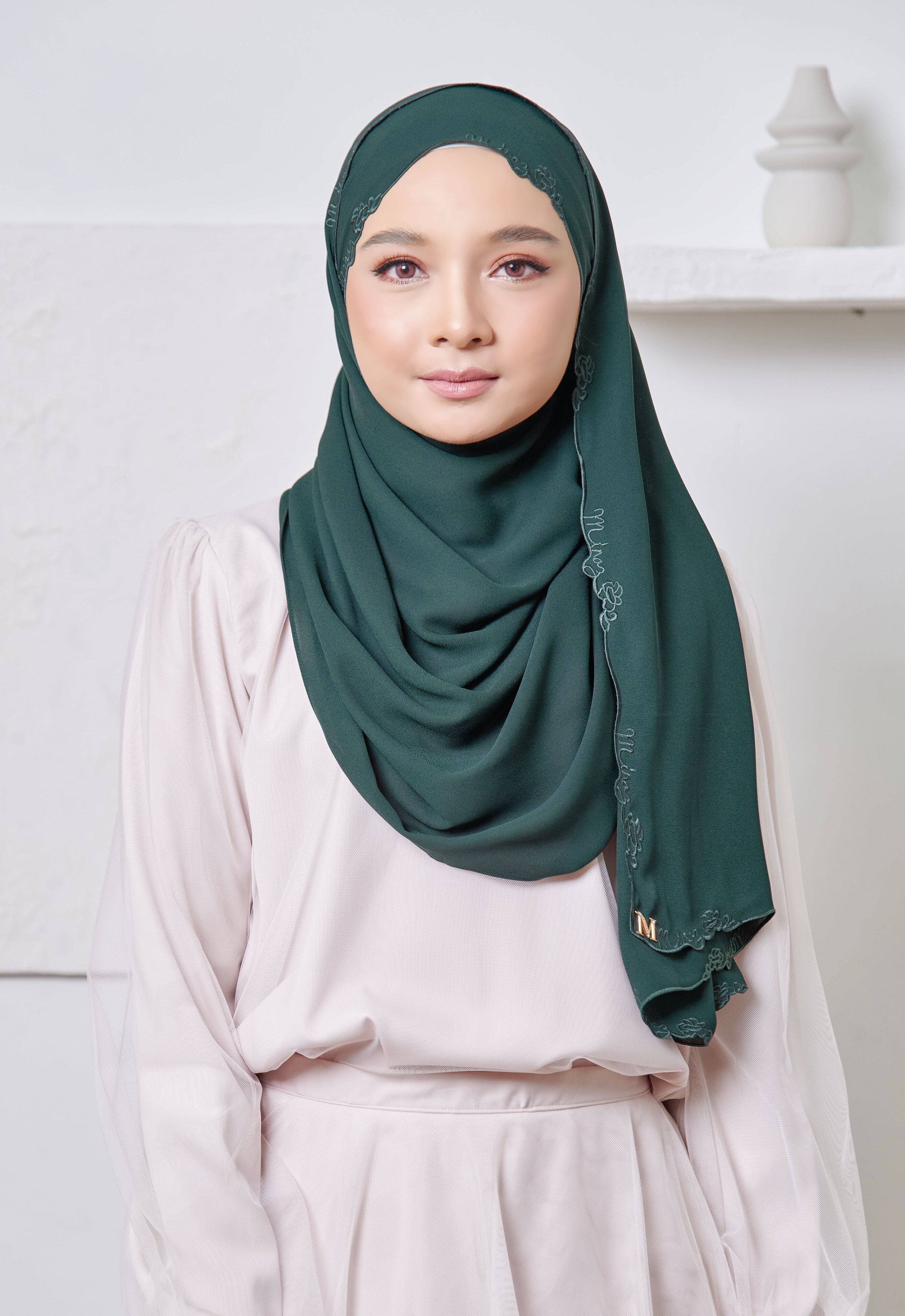 SAREEMA SHAWL - EMERALD GREEN