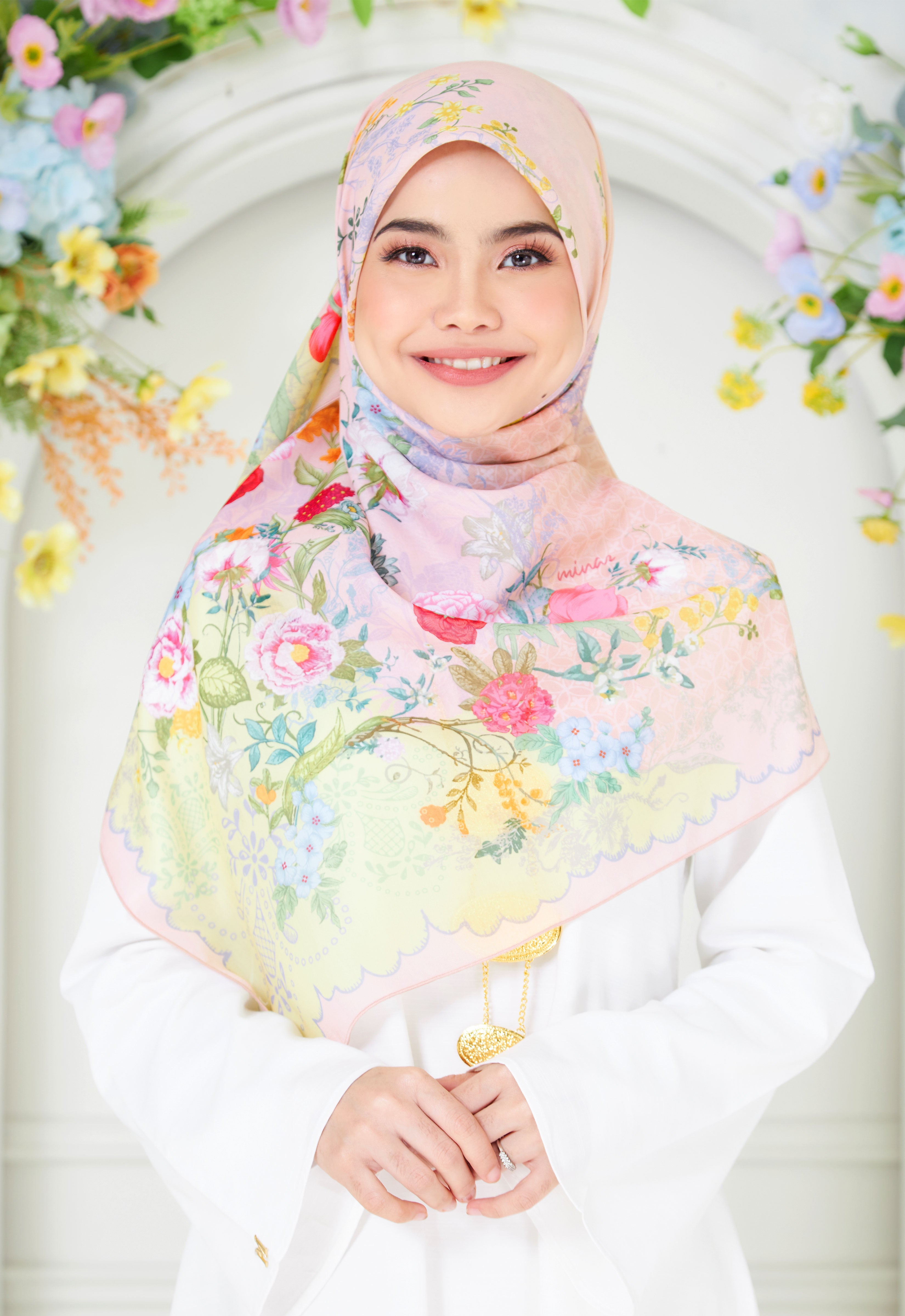 KEBAYA BAWAL - ROSE QUARTZ