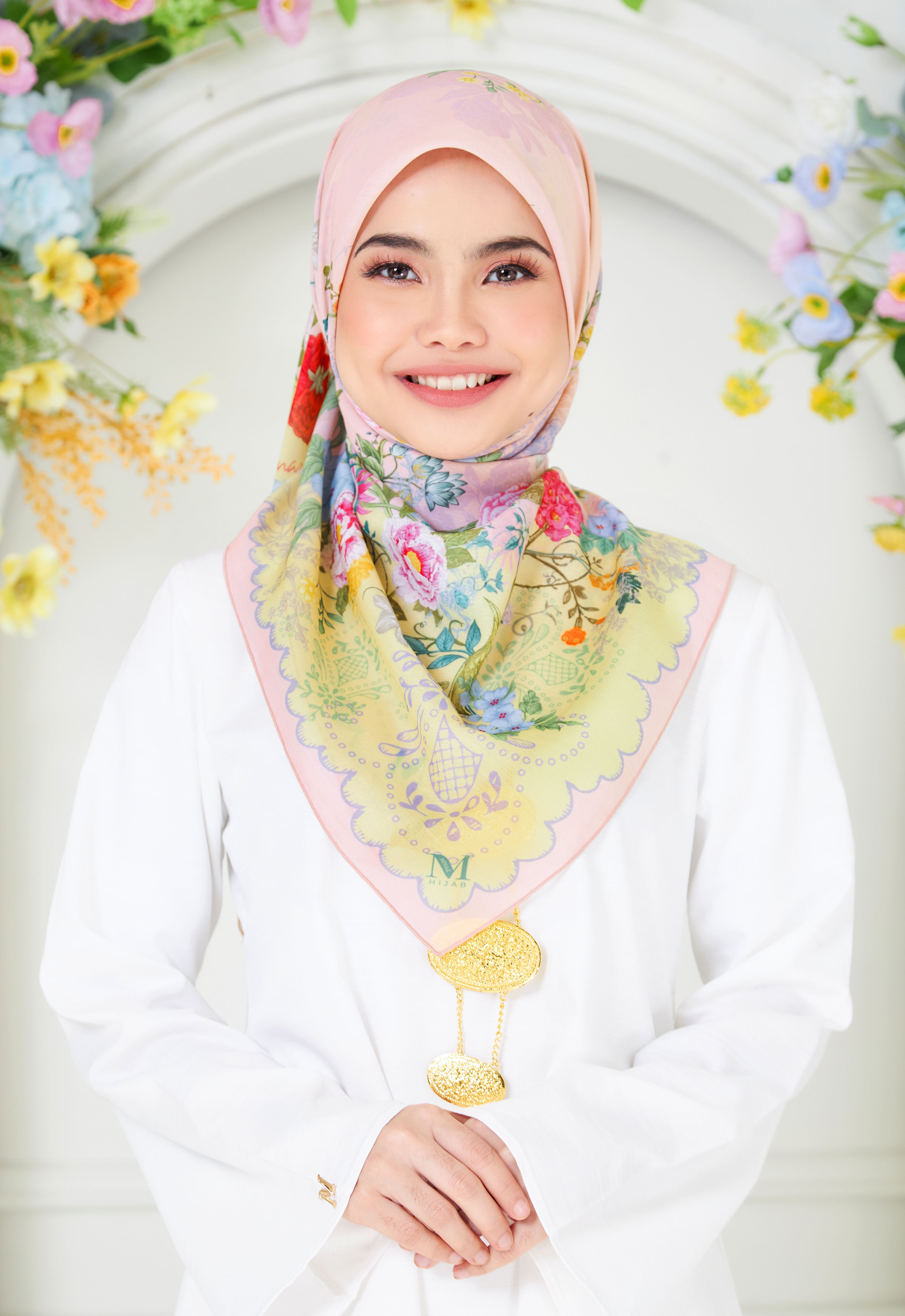 KEBAYA BAWAL - ROSE QUARTZ