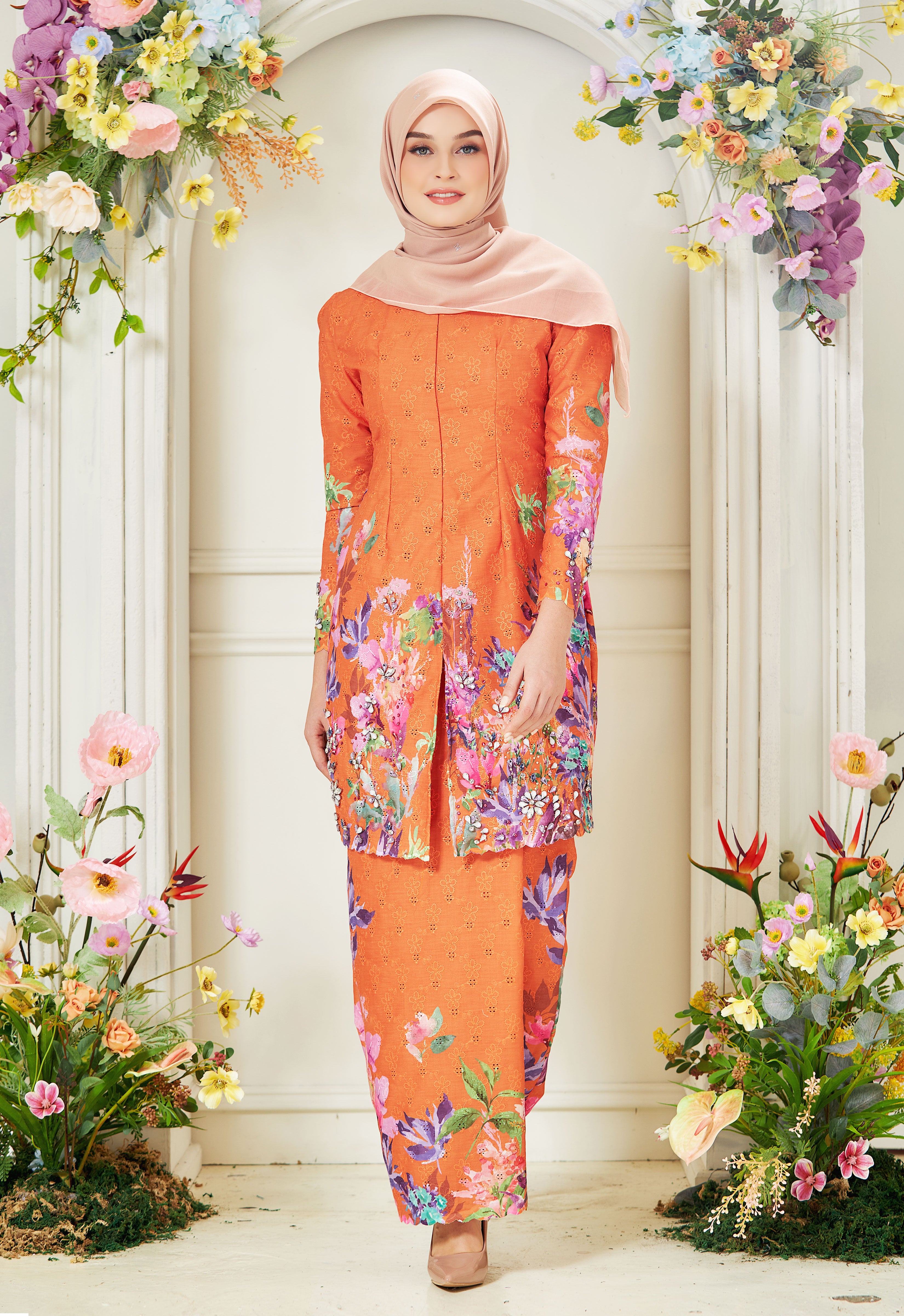 JOANNA KEBAYA - ORANGE BUTTER