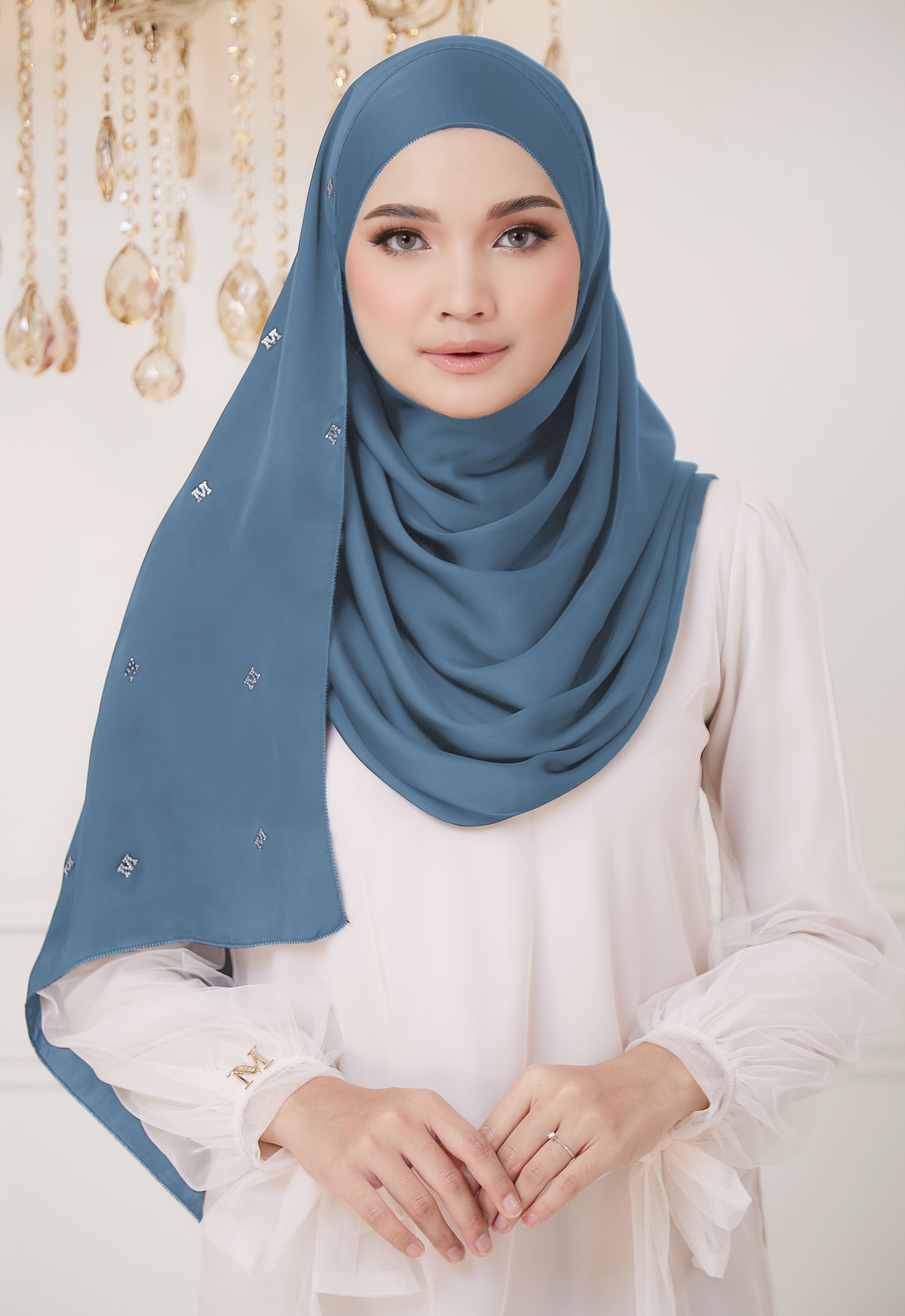 M PLAIN SHAWL - BLUE TELE