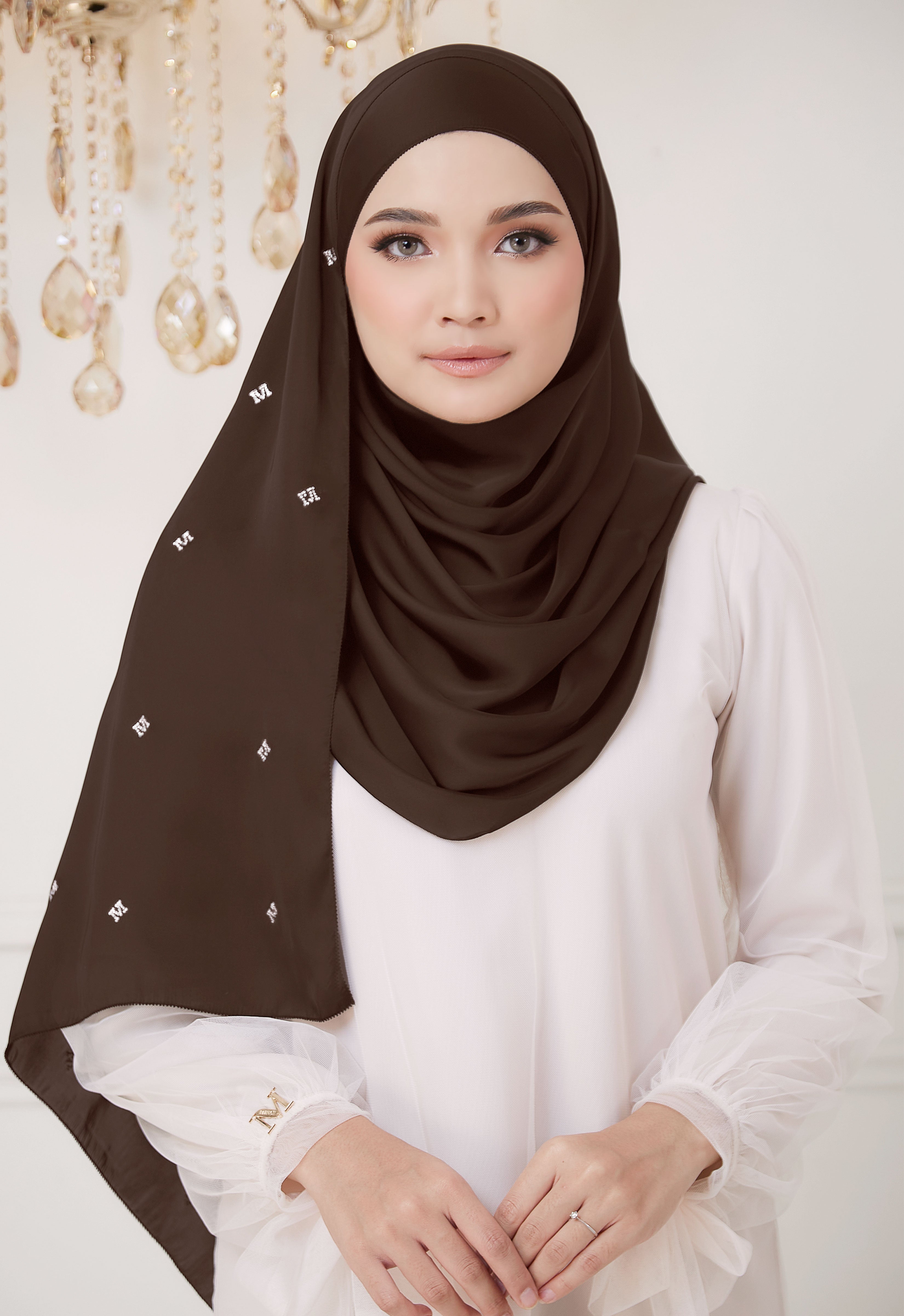 M PLAIN SHAWL - BROWN