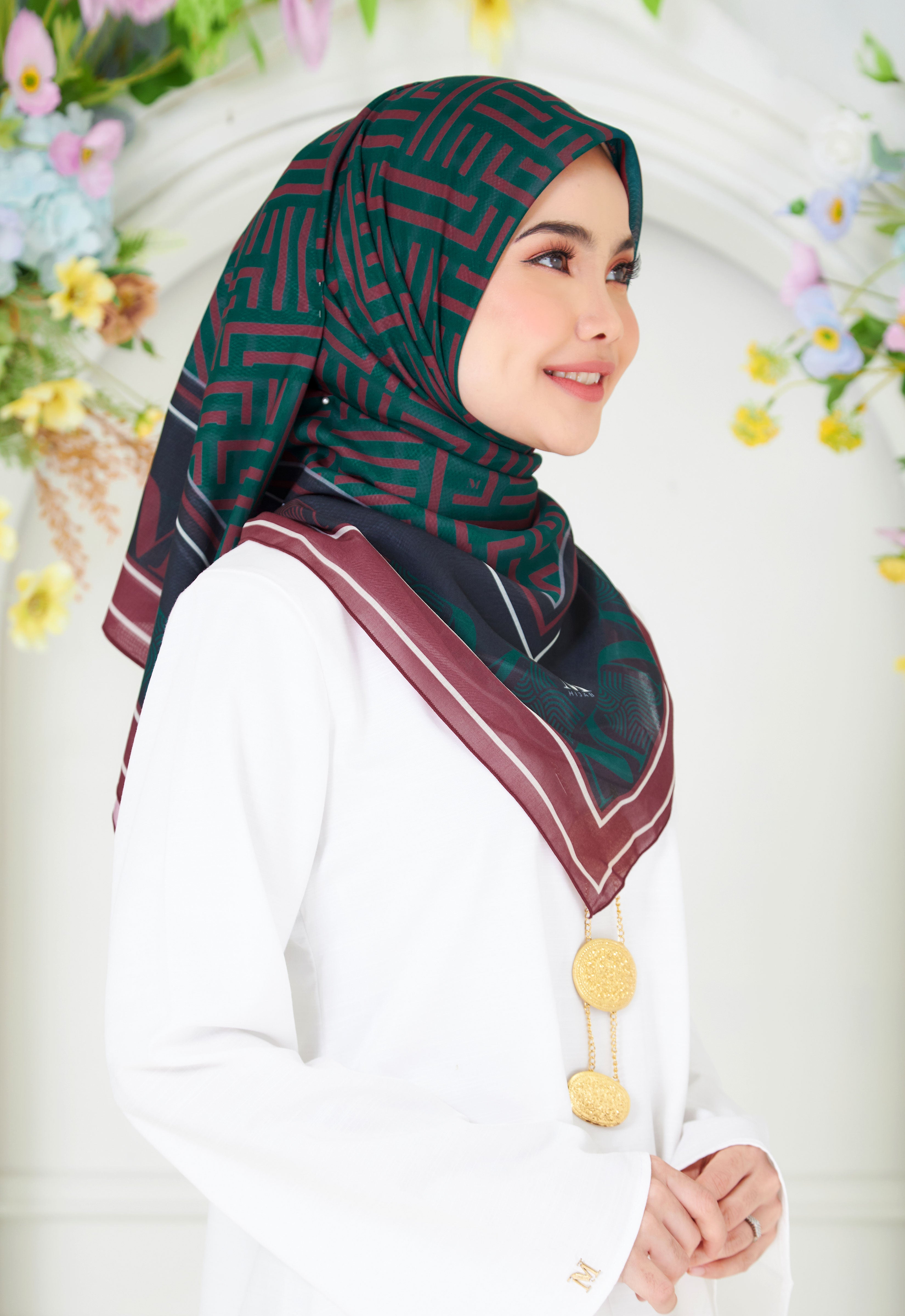 ANYAMAN BAWAL - MAROON