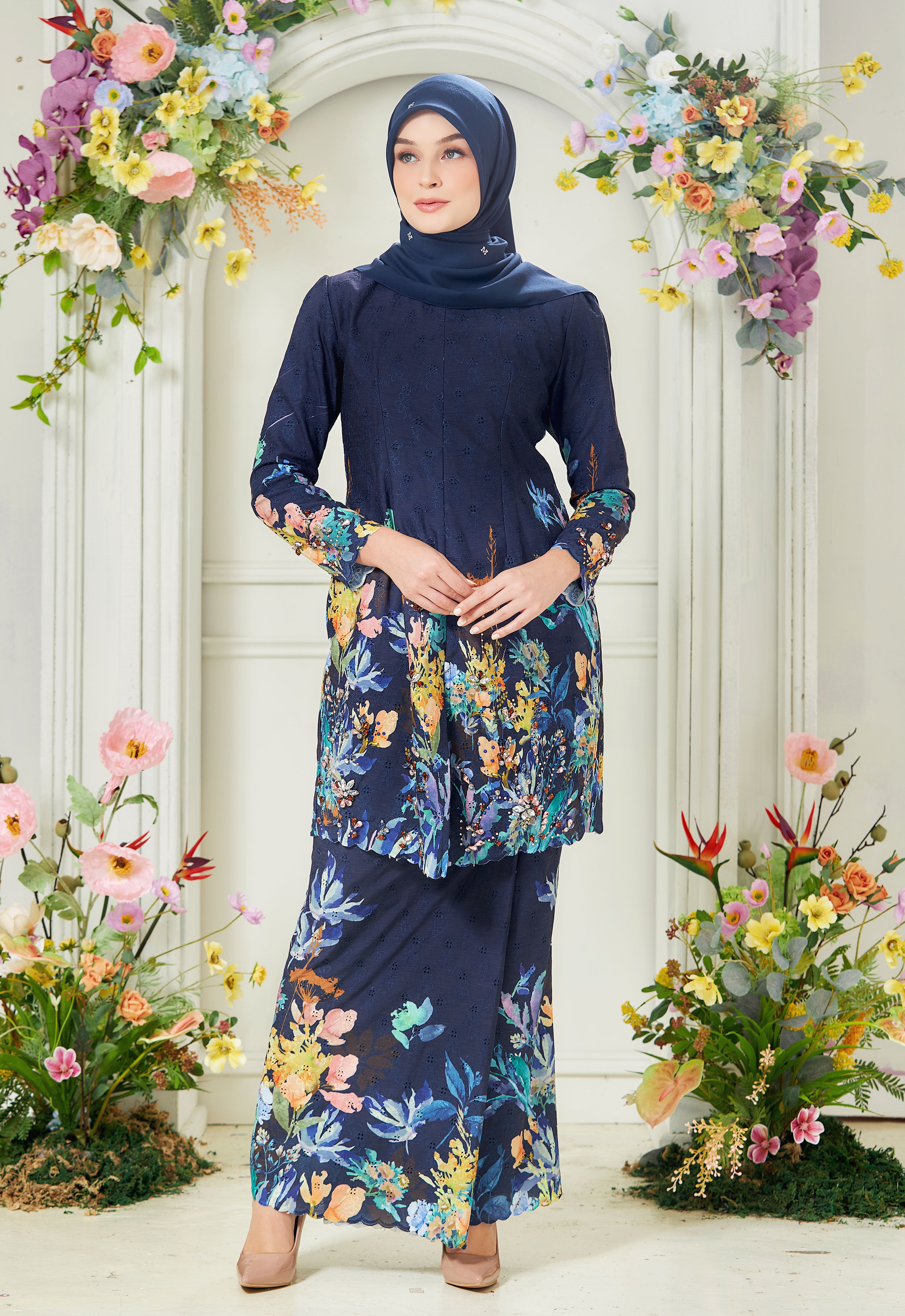 JOANNA KEBAYA - DARK BLUE