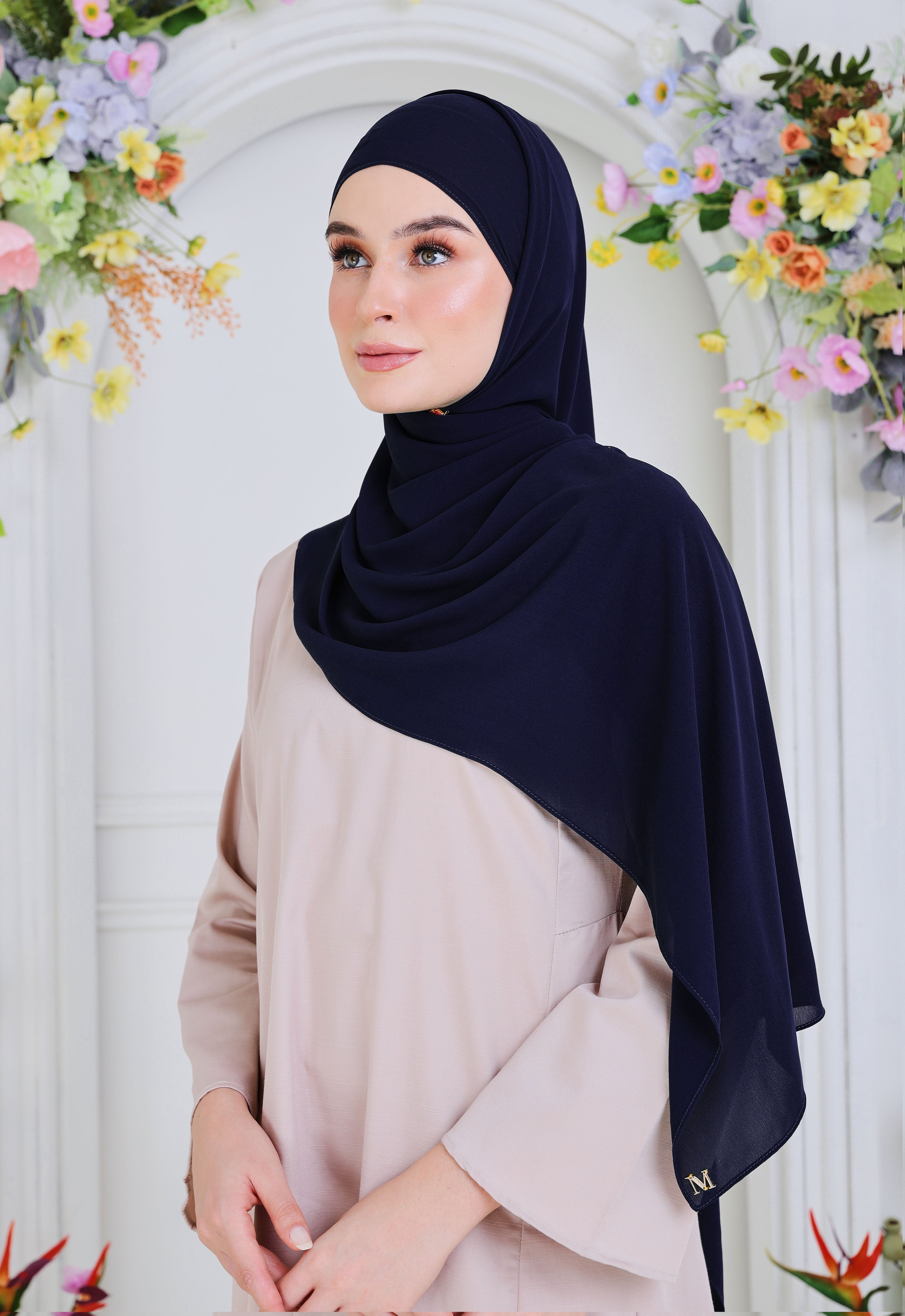 BASIC PLAIN SHAWL - DARK BLUE