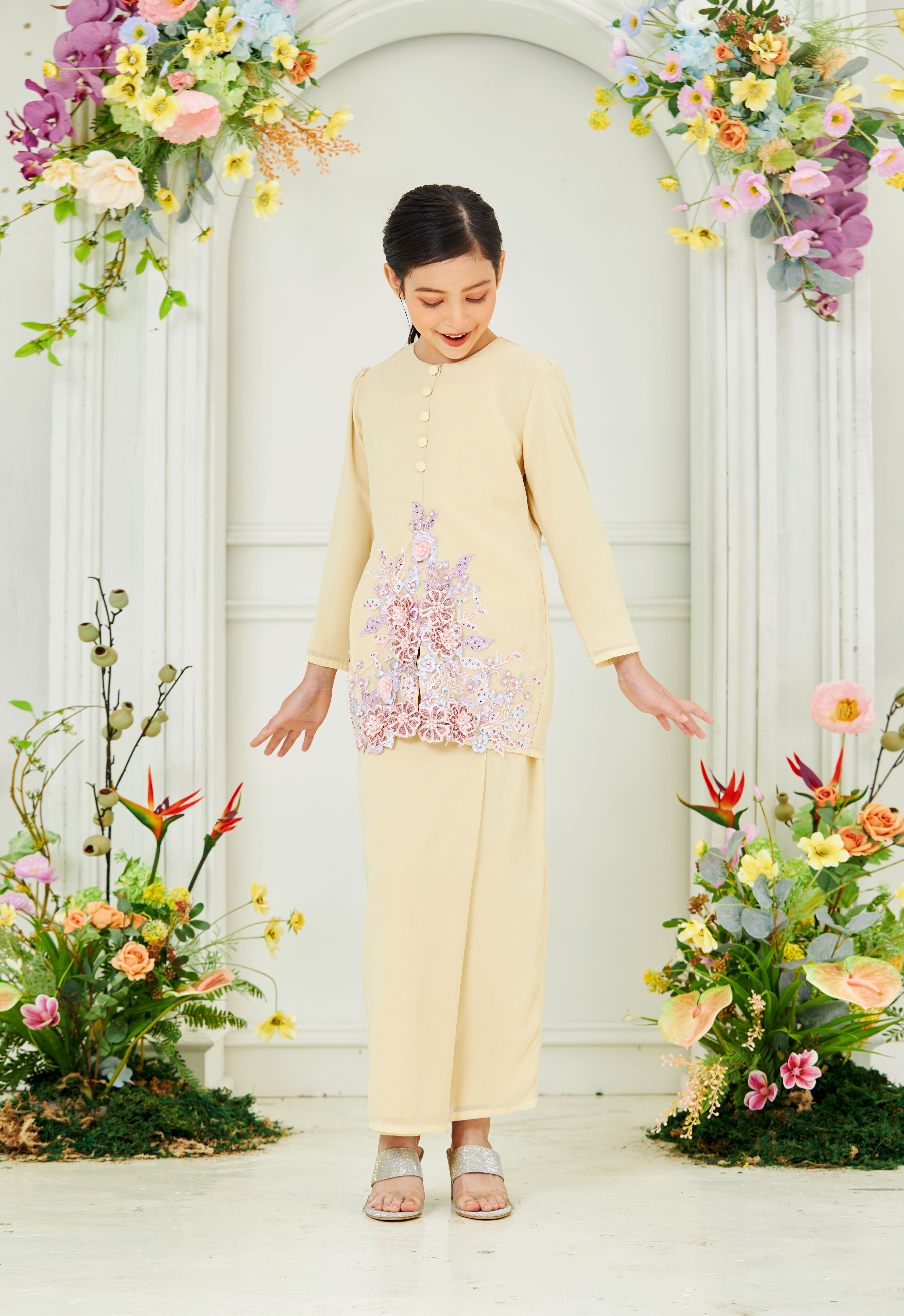 KHADEEJA KIDS KEBAYA - SOFT YELLOW