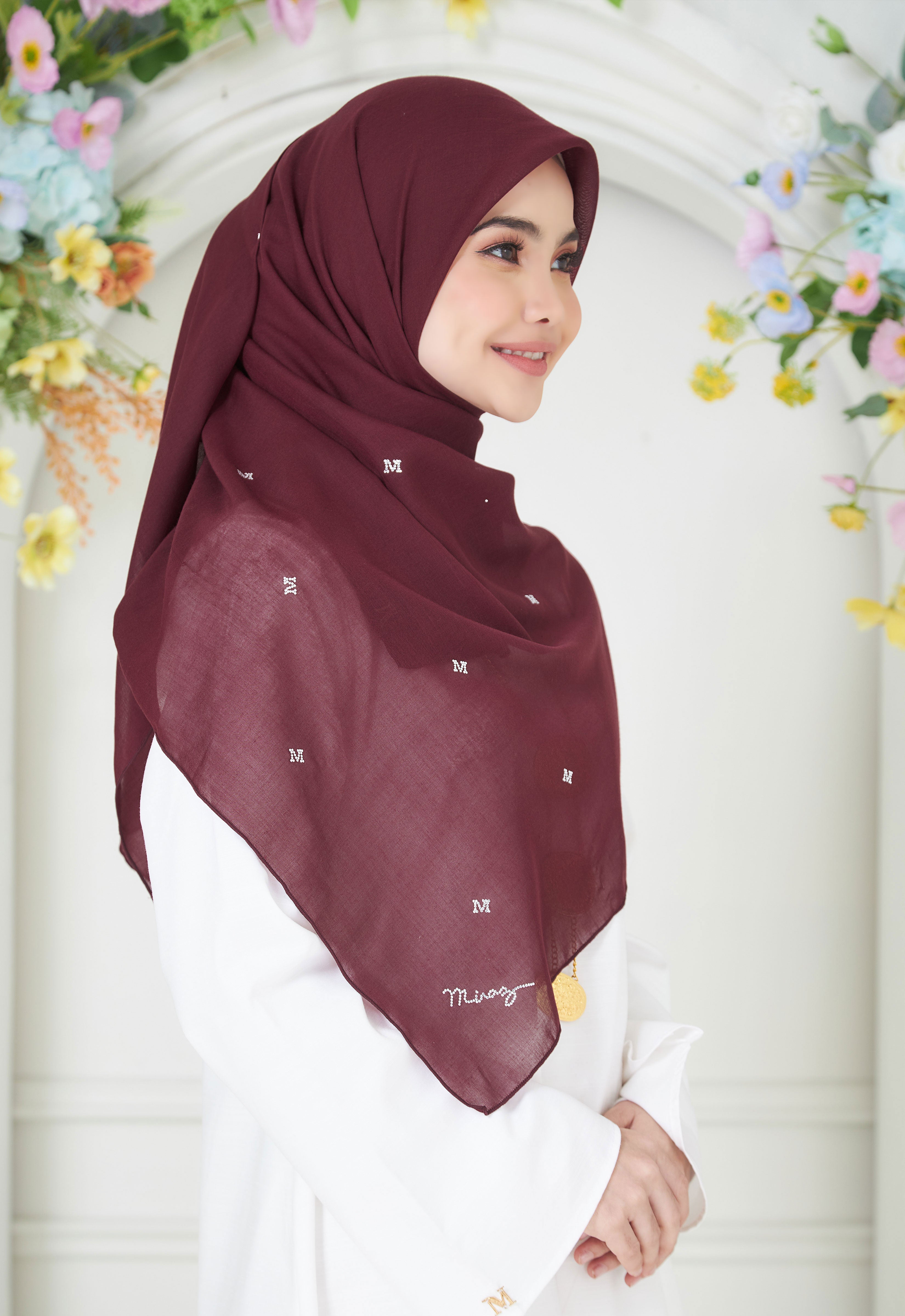 PLAIN BAWAL - MAROON