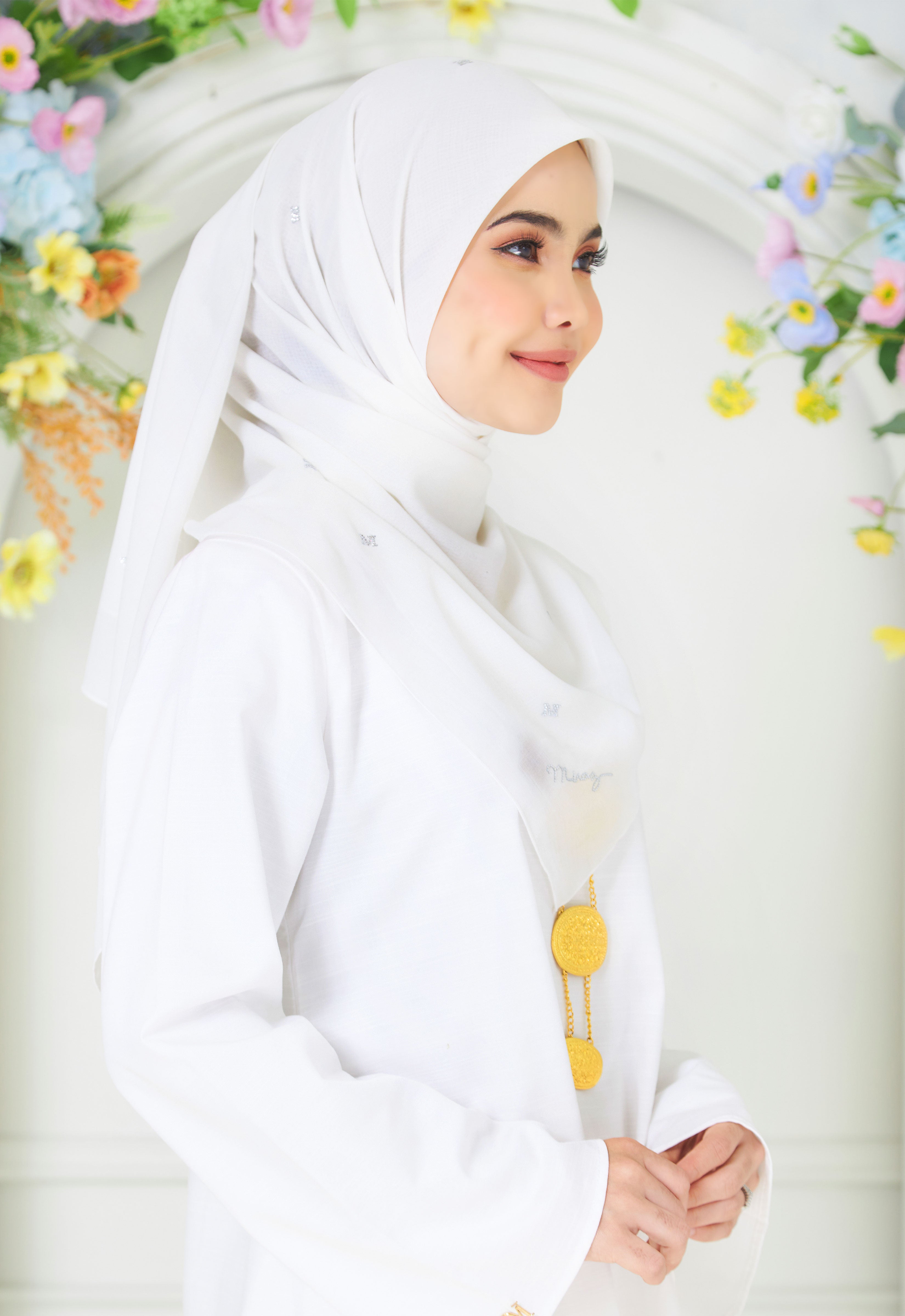 PLAIN BAWAL - OFF WHITE