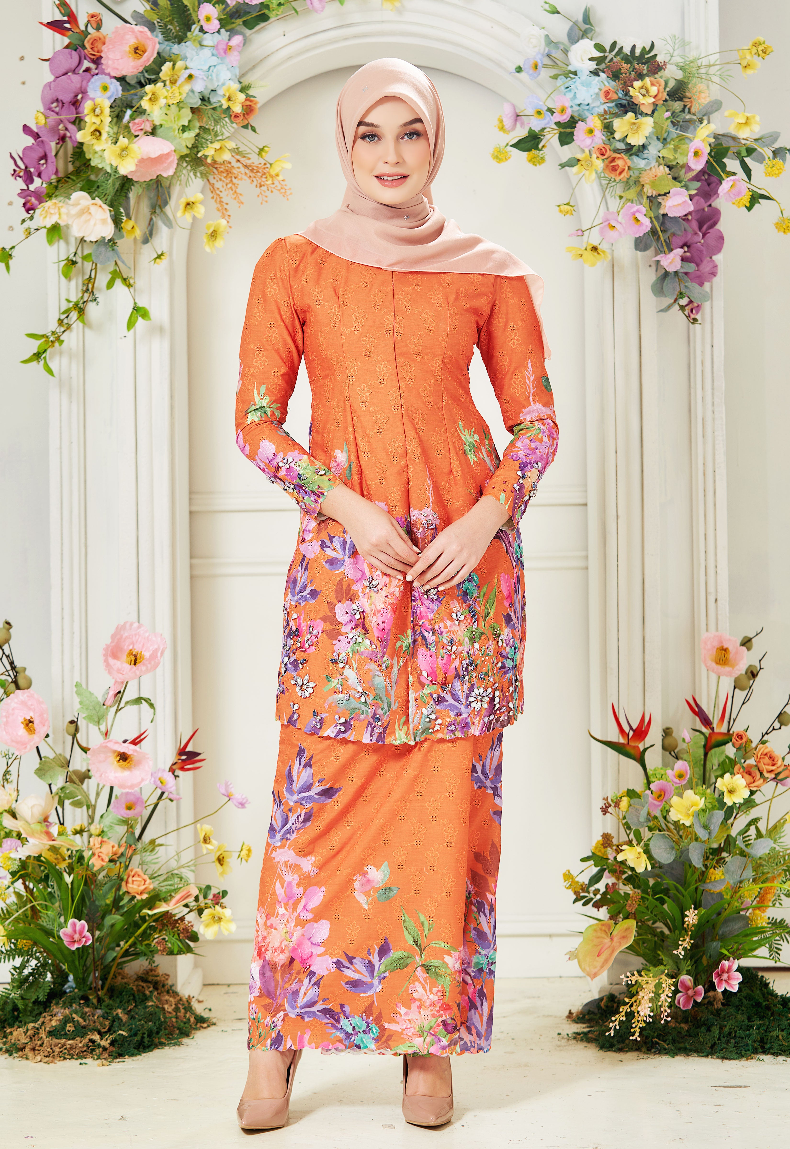 JOANNA KEBAYA - ORANGE BUTTER