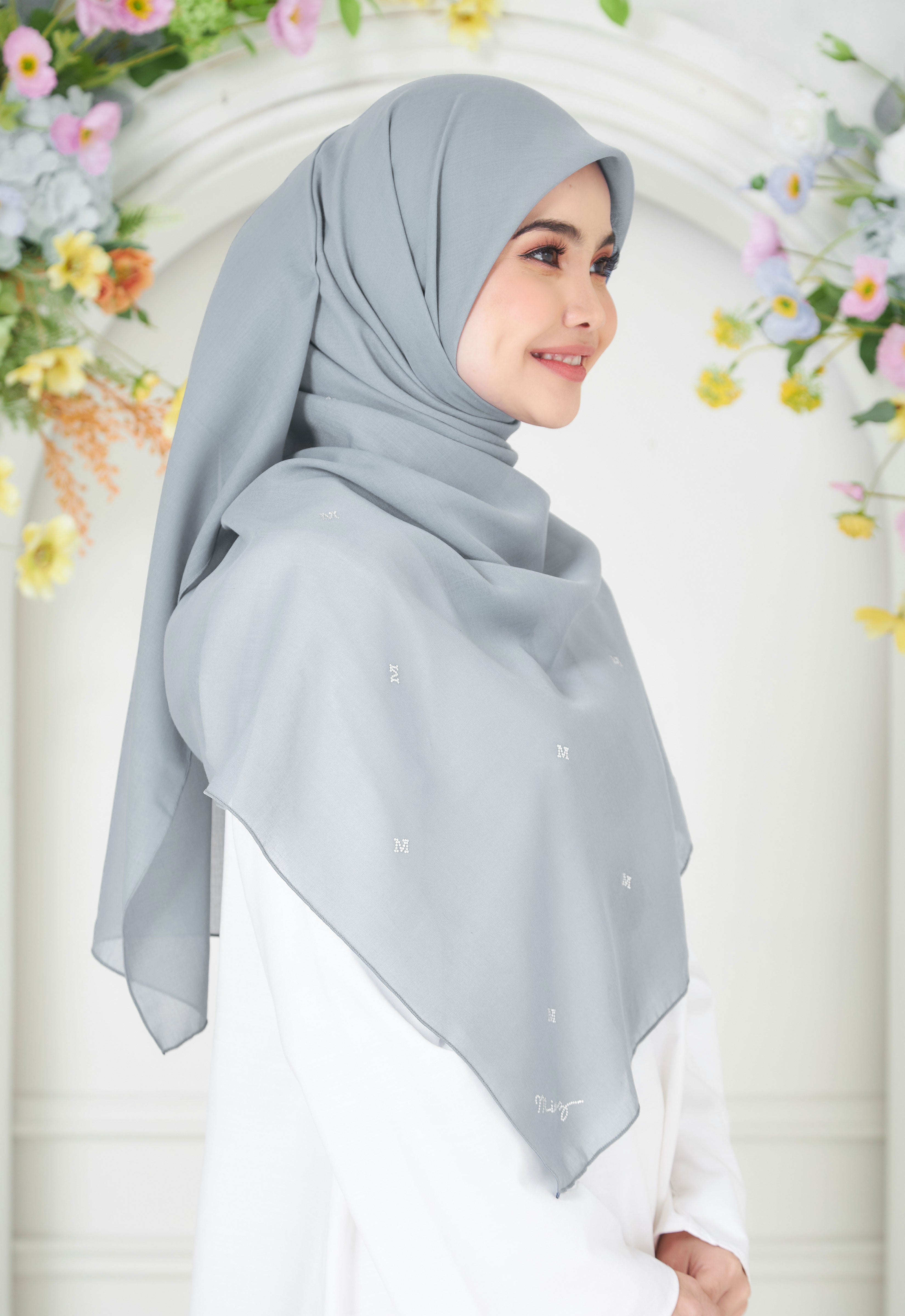 PLAIN BAWAL - PEARL BLUE