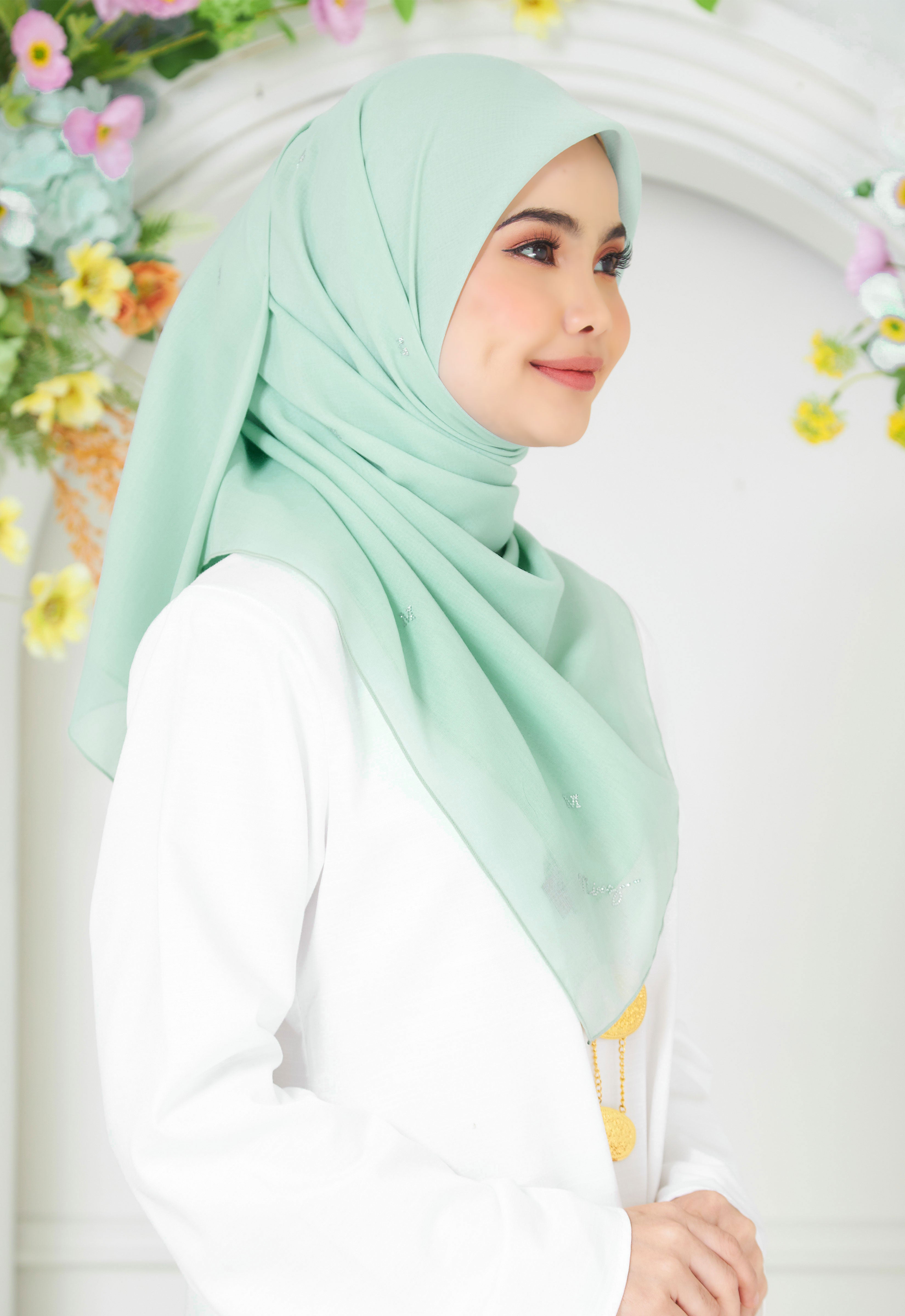 PLAIN BAWAL - TIFFANY