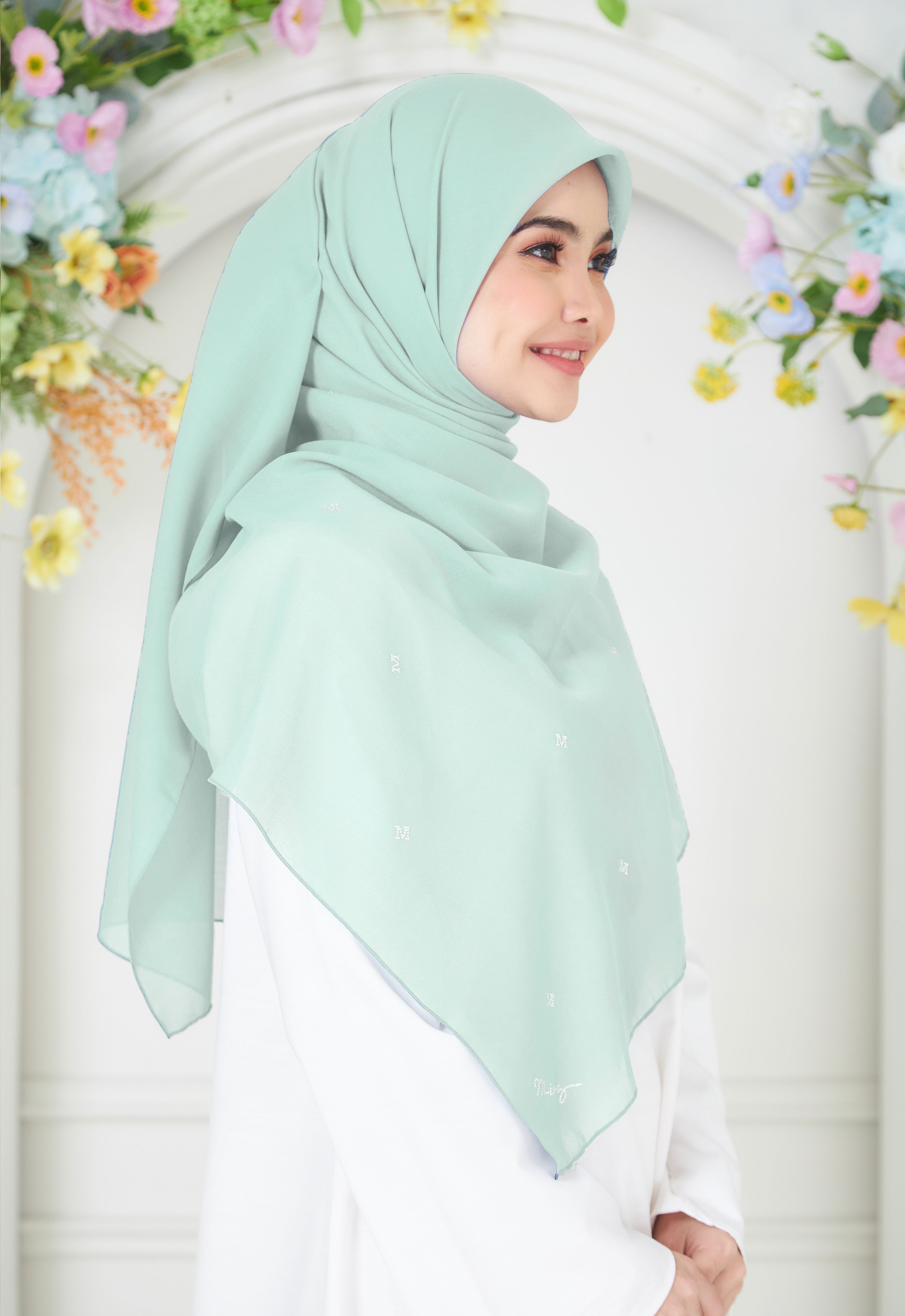 PLAIN BAWAL - TIFFANY