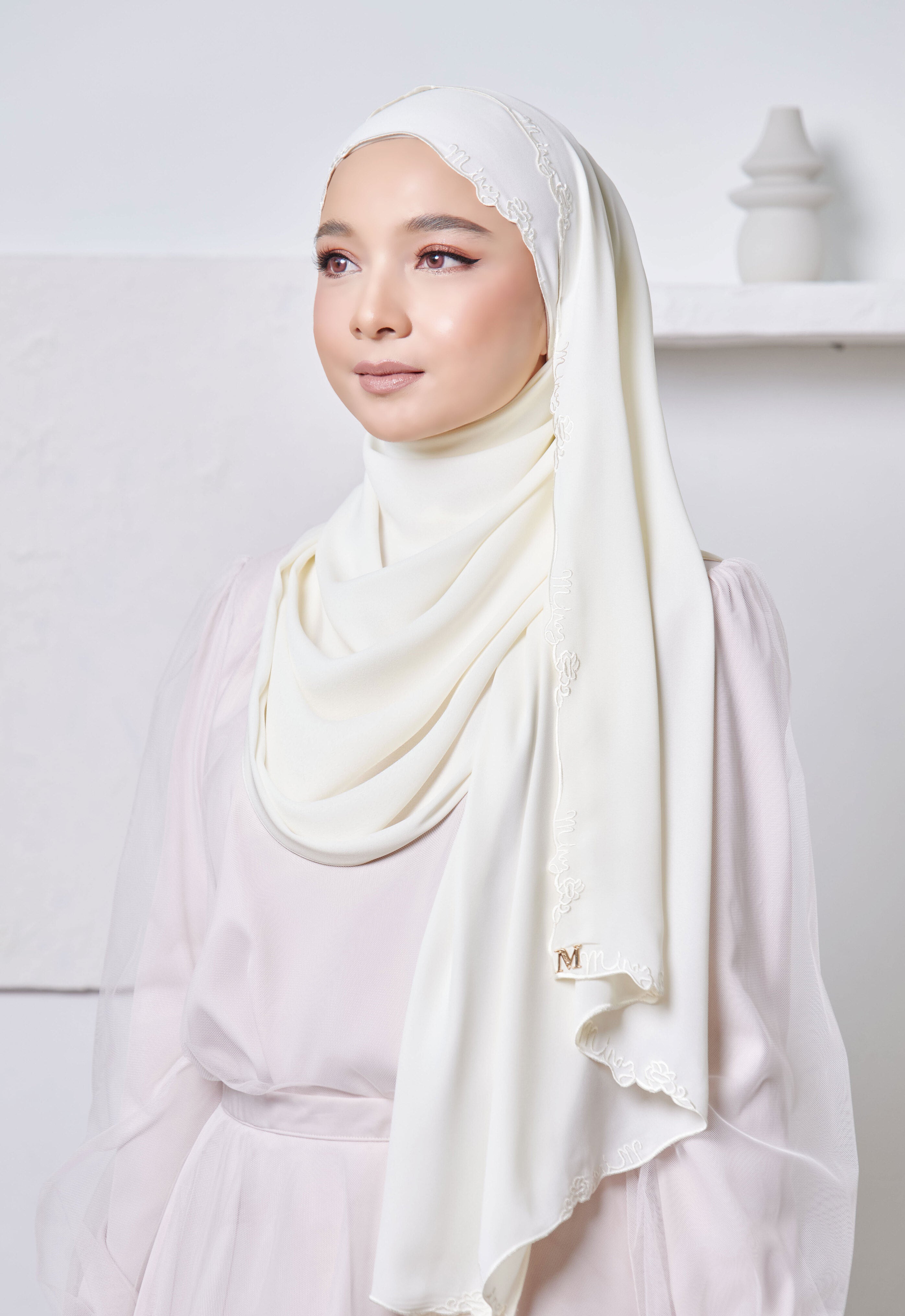 SAREEMA SHAWL - CREAM
