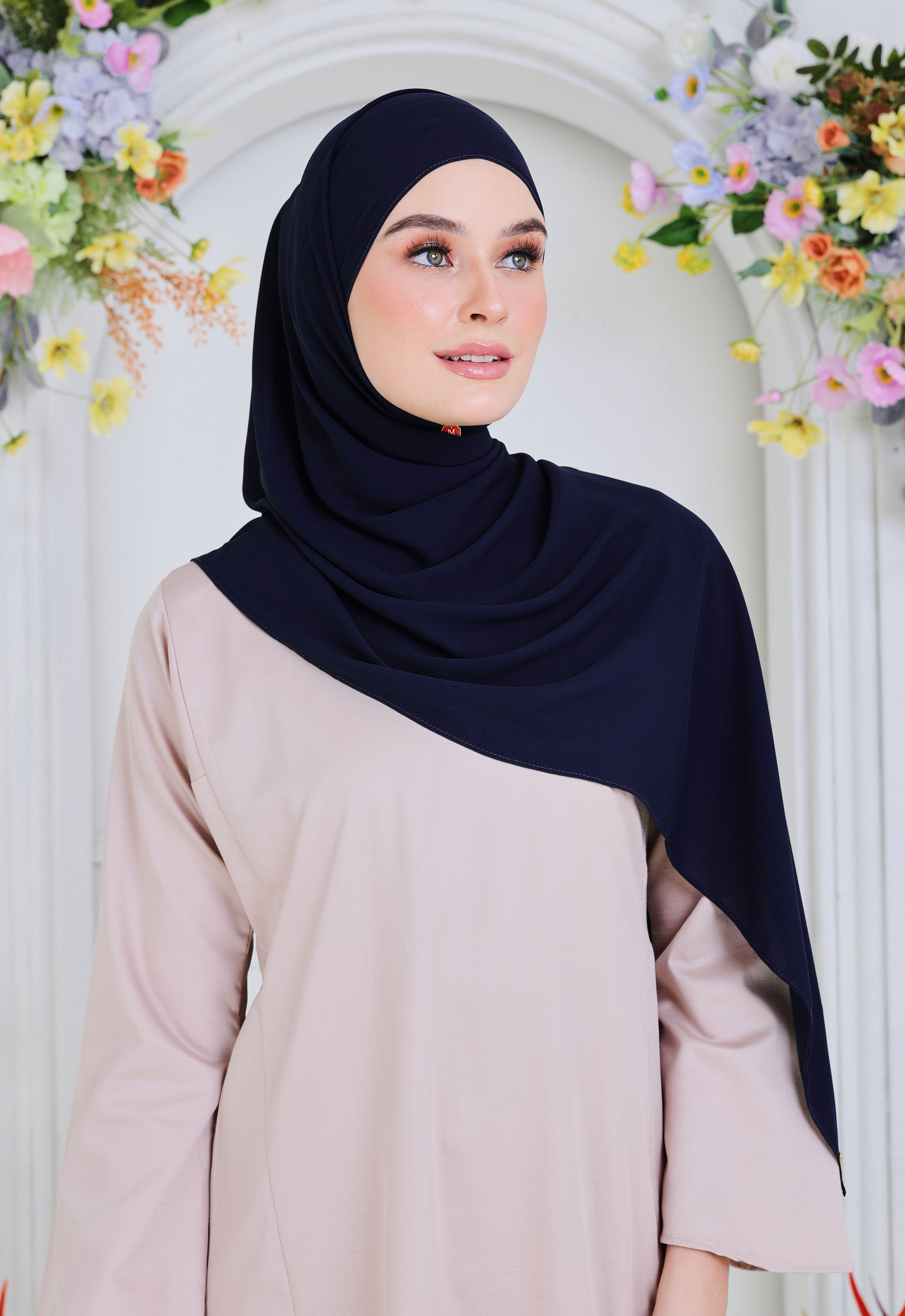 BASIC PLAIN SHAWL - DARK BLUE