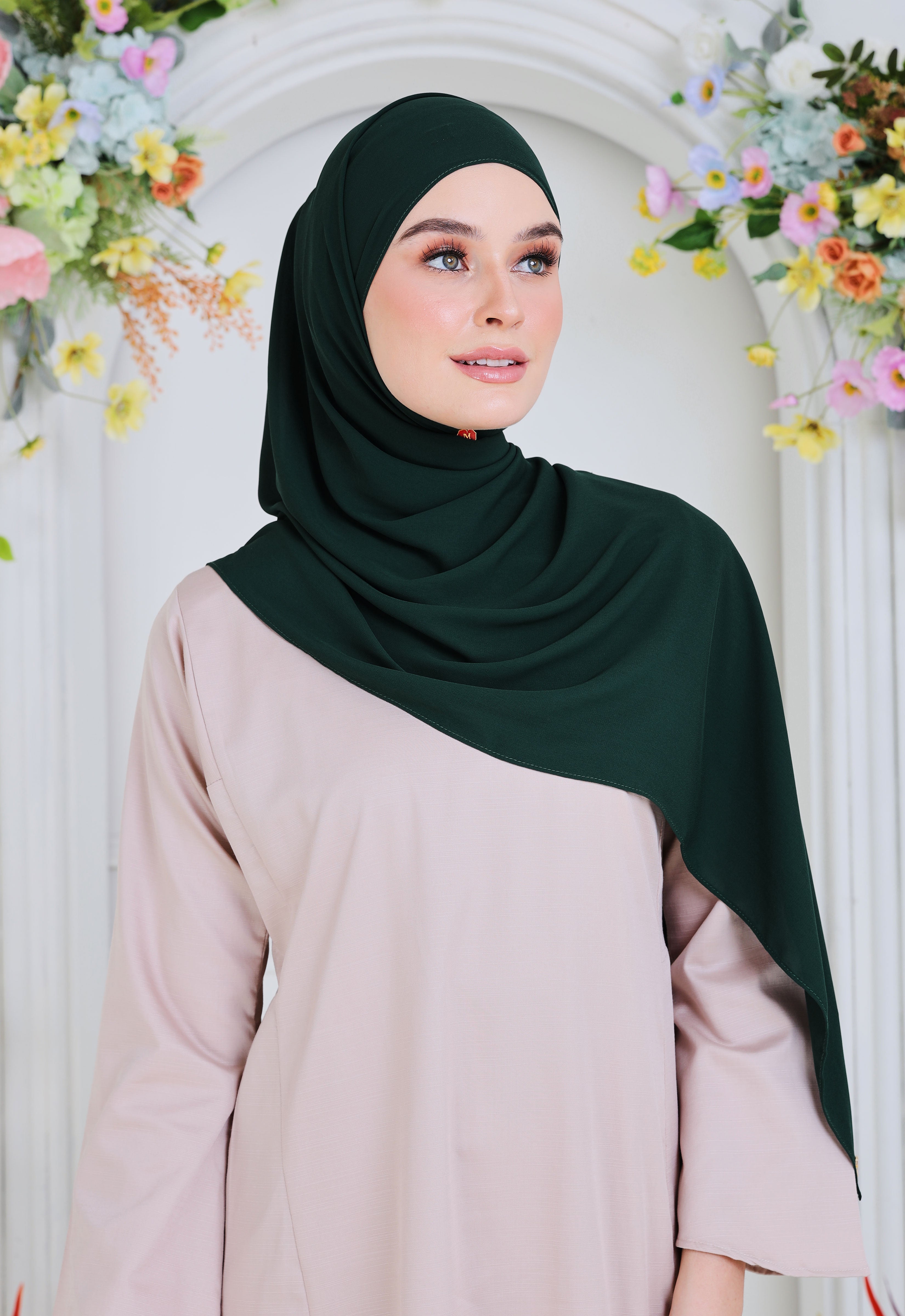 BASIC PLAIN SHAWL - EMERALD GREEN