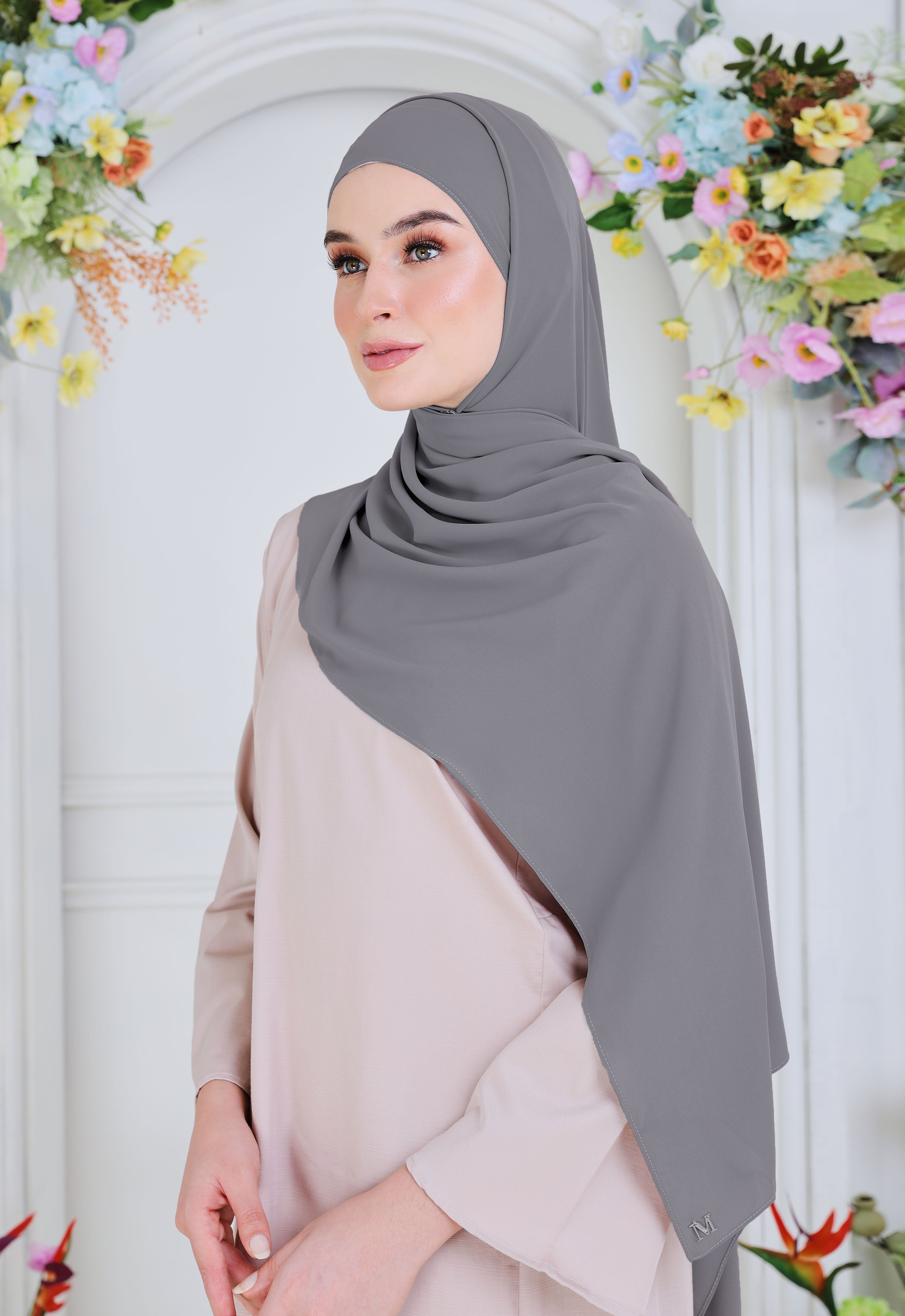 BASIC PLAIN SHAWL - GRAY