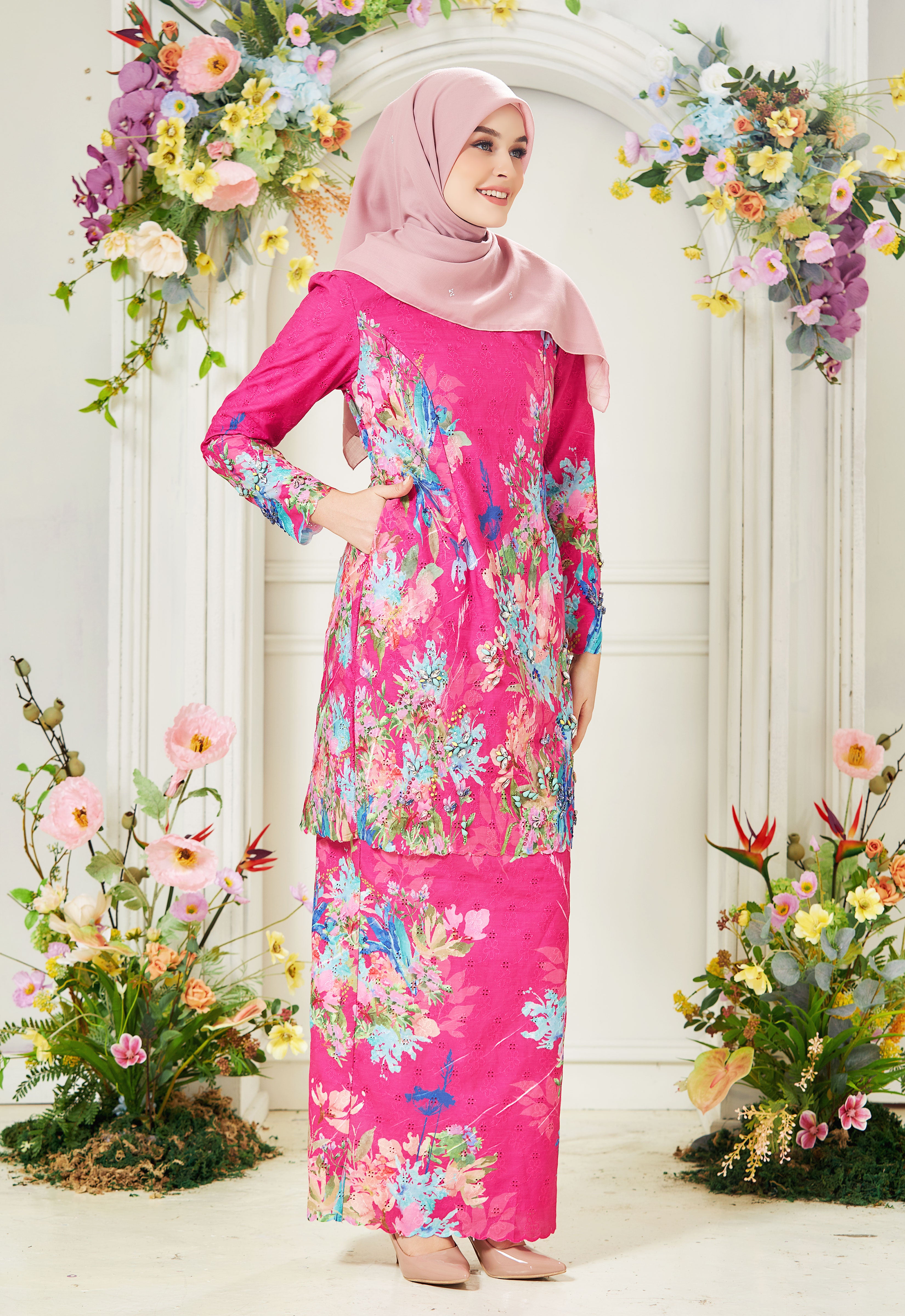JOANNA KURUNG - MAGENTA
