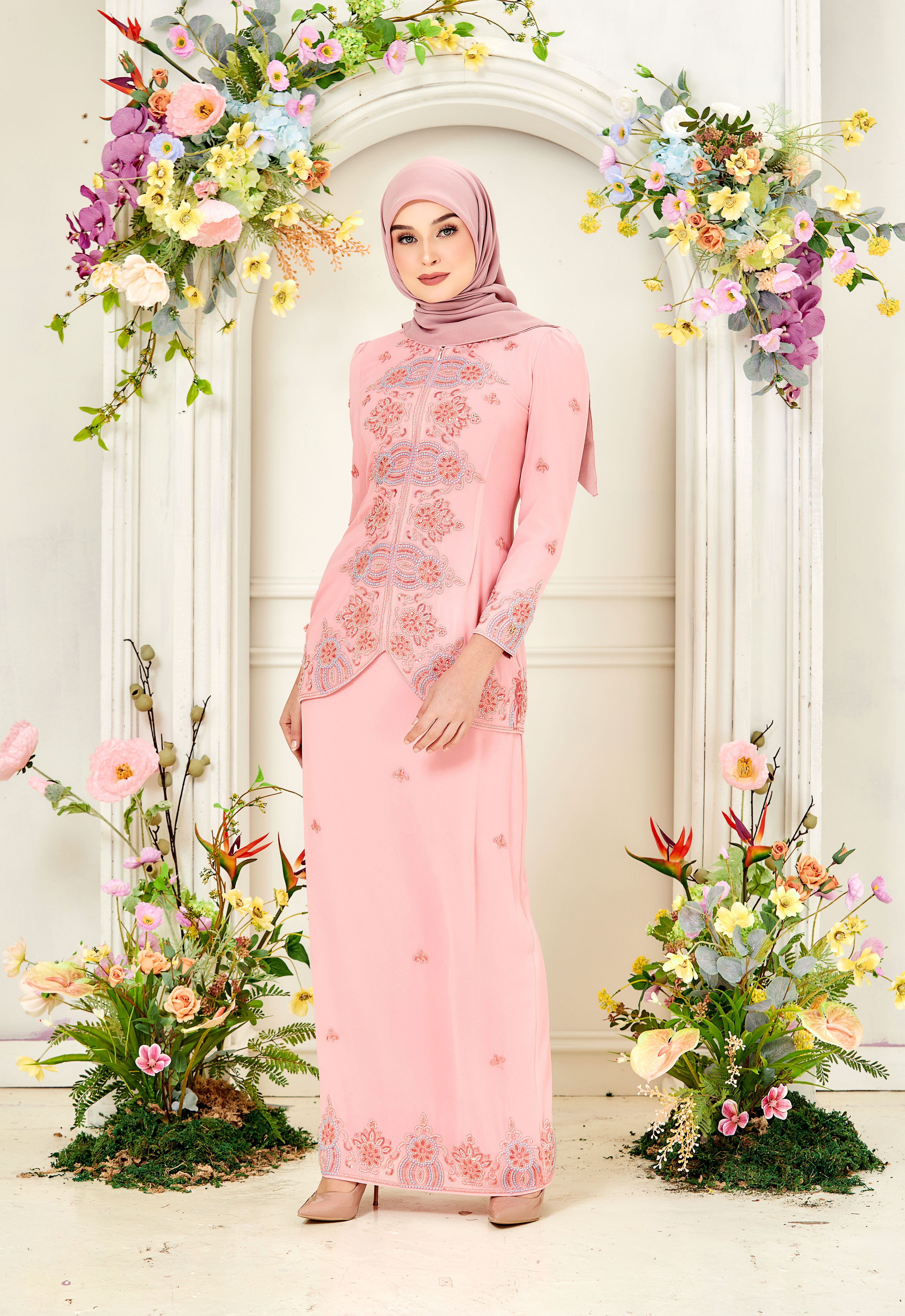 ARYA LUXE MINI KEBAYA - PEACH PEARL