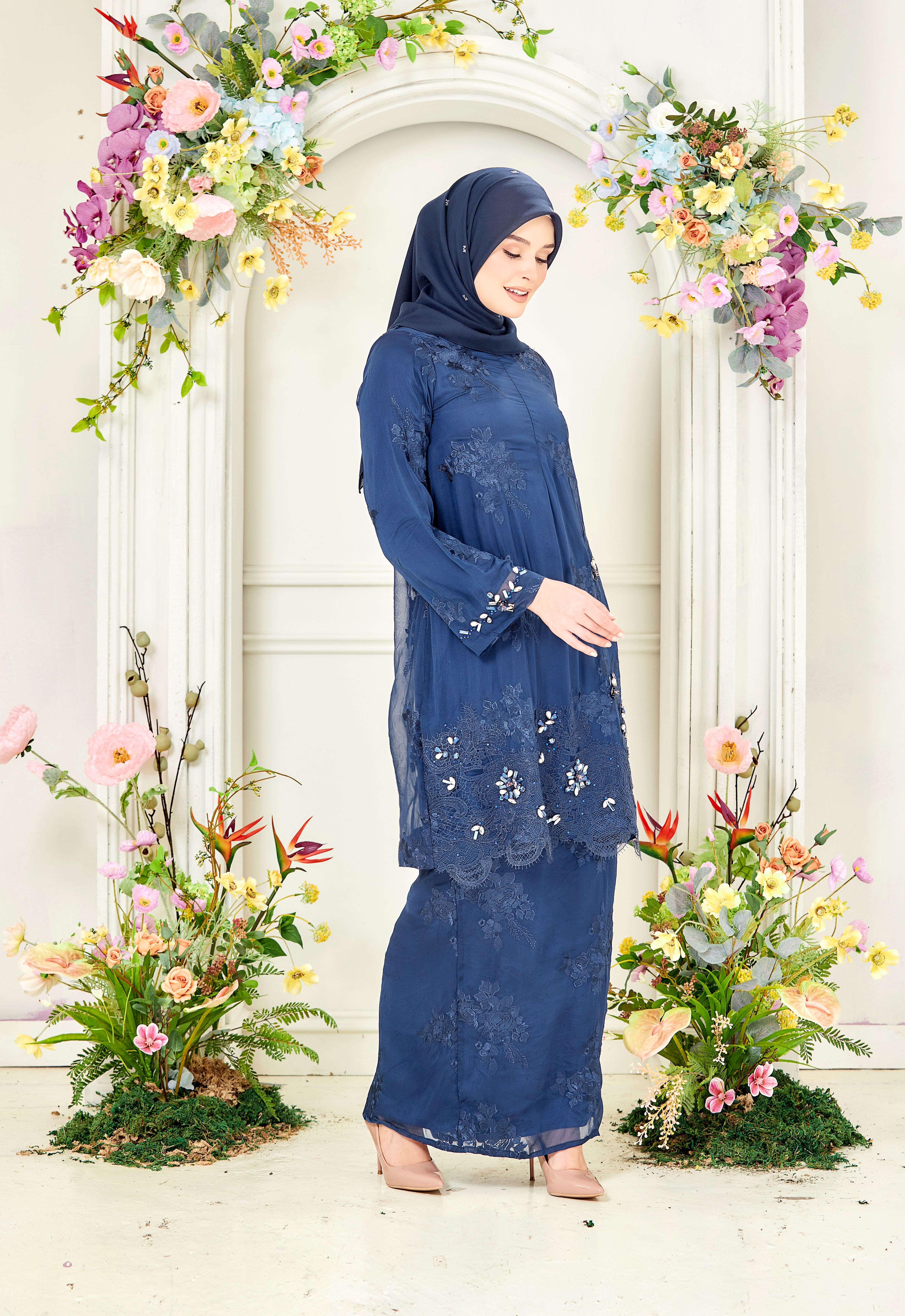 DARLA RIAW KURUNG - NAVY BLUE