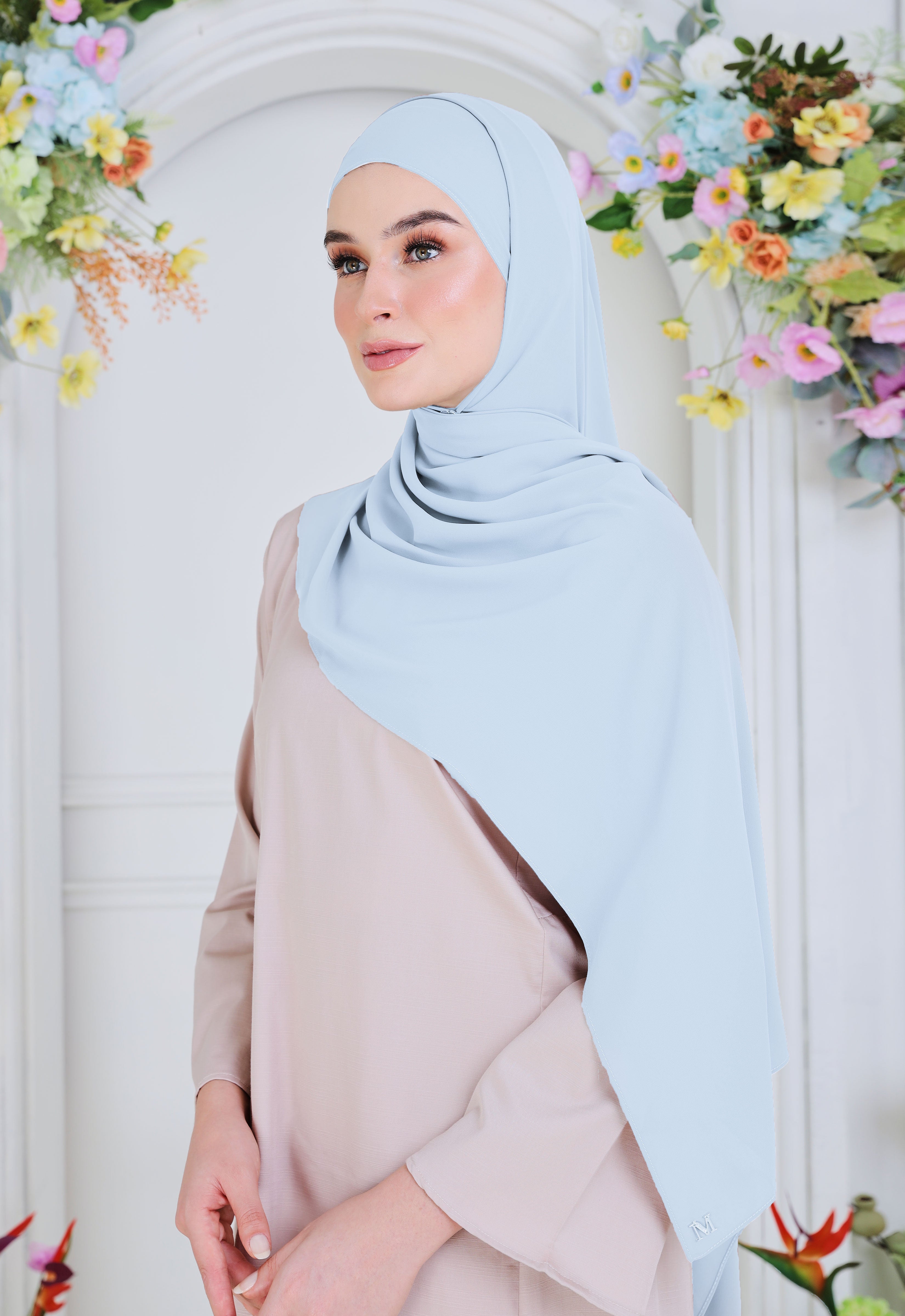 BASIC PLAIN SHAWL - LIGHT BLUE