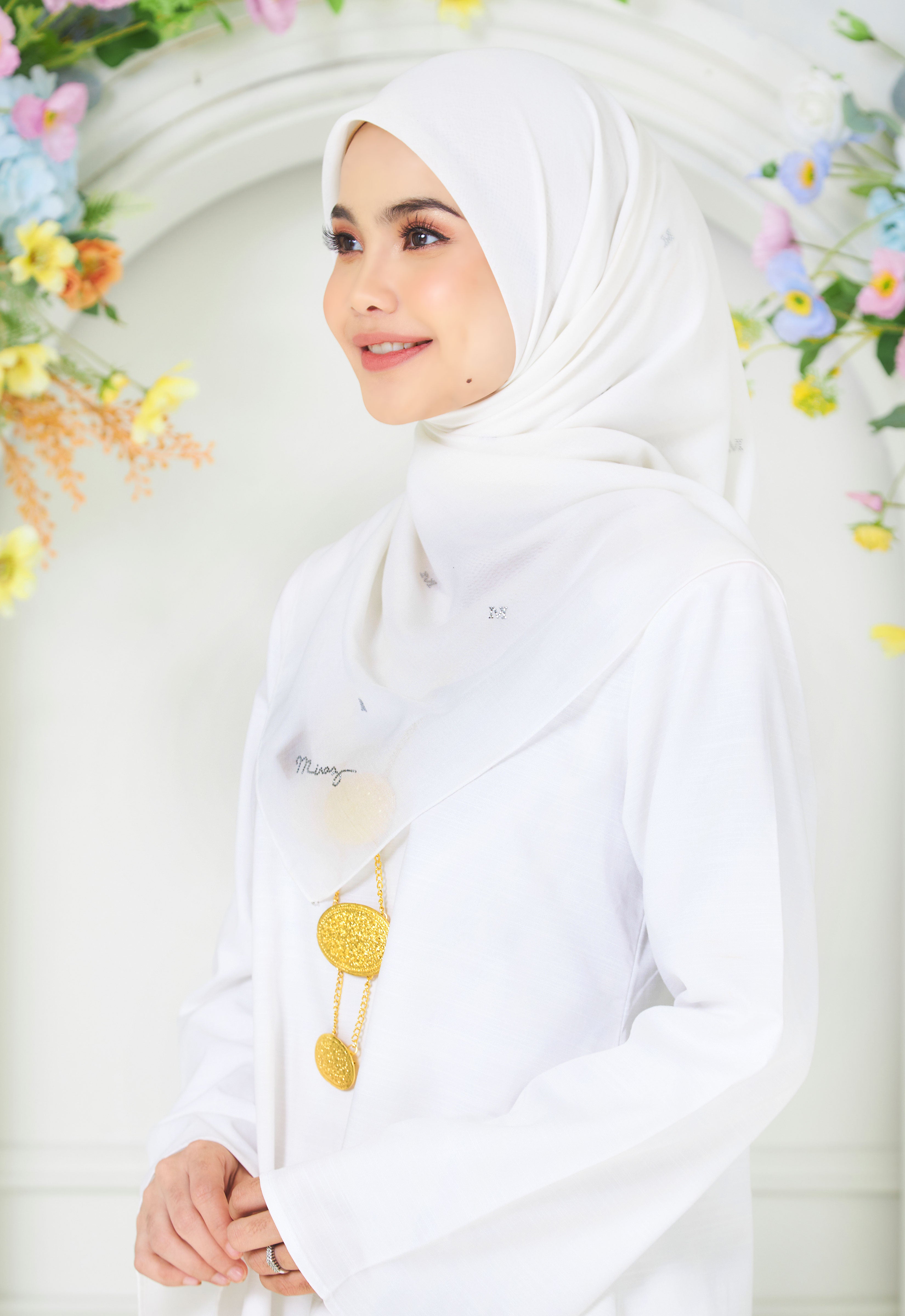 PLAIN BAWAL - OFF WHITE