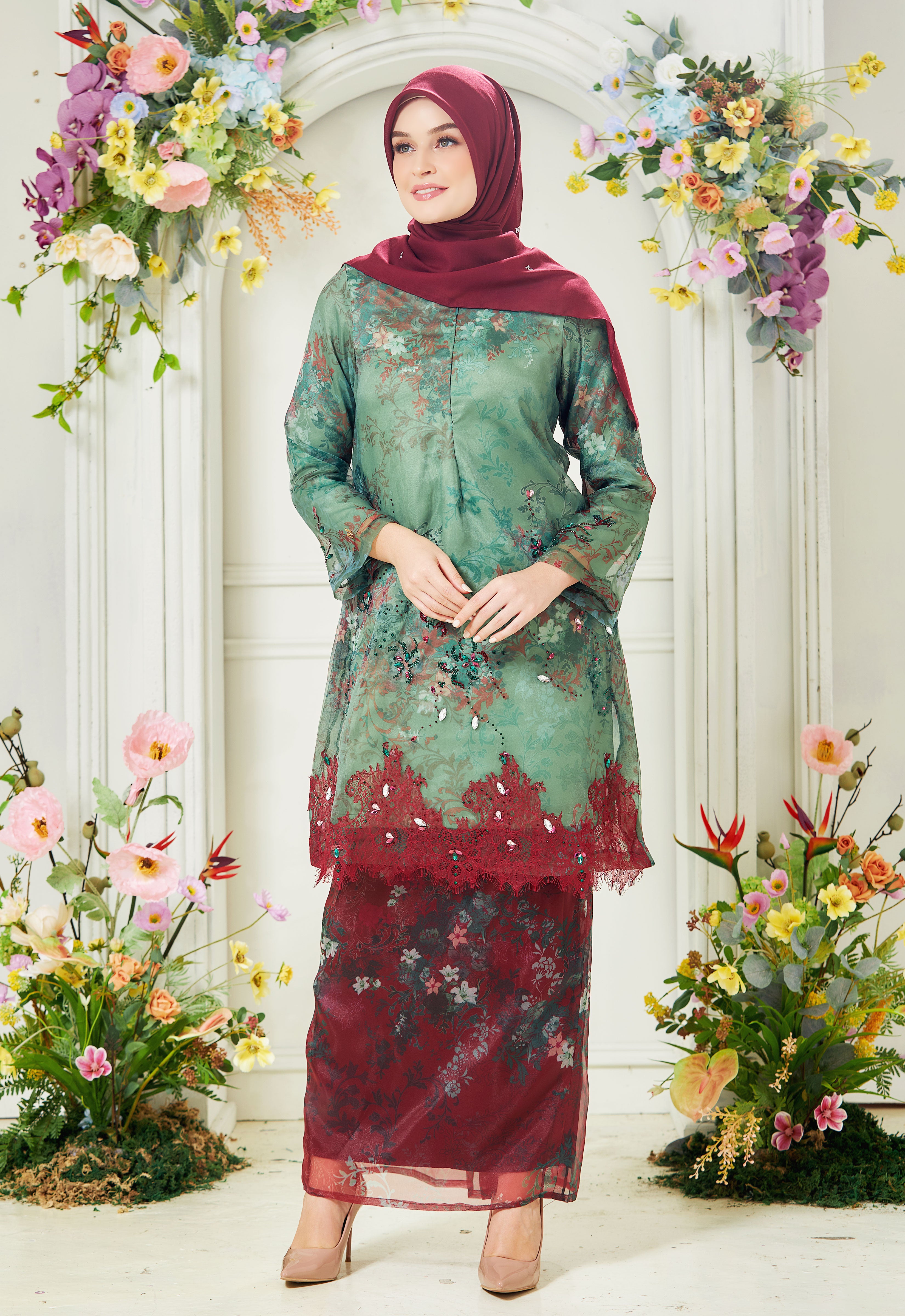 ROZELLA RIAW KURUNG - RED GREEN
