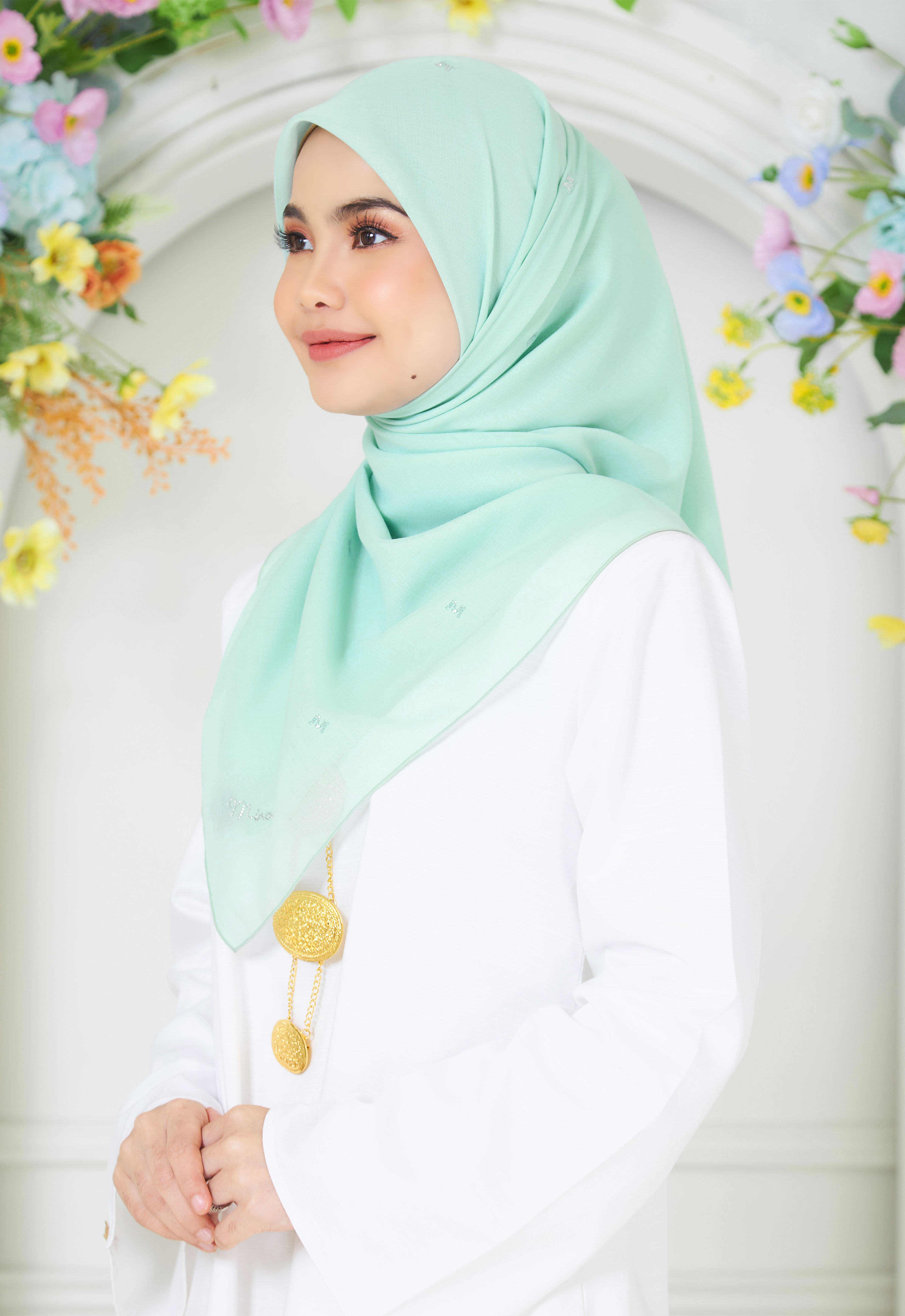 PLAIN BAWAL - TIFFANY