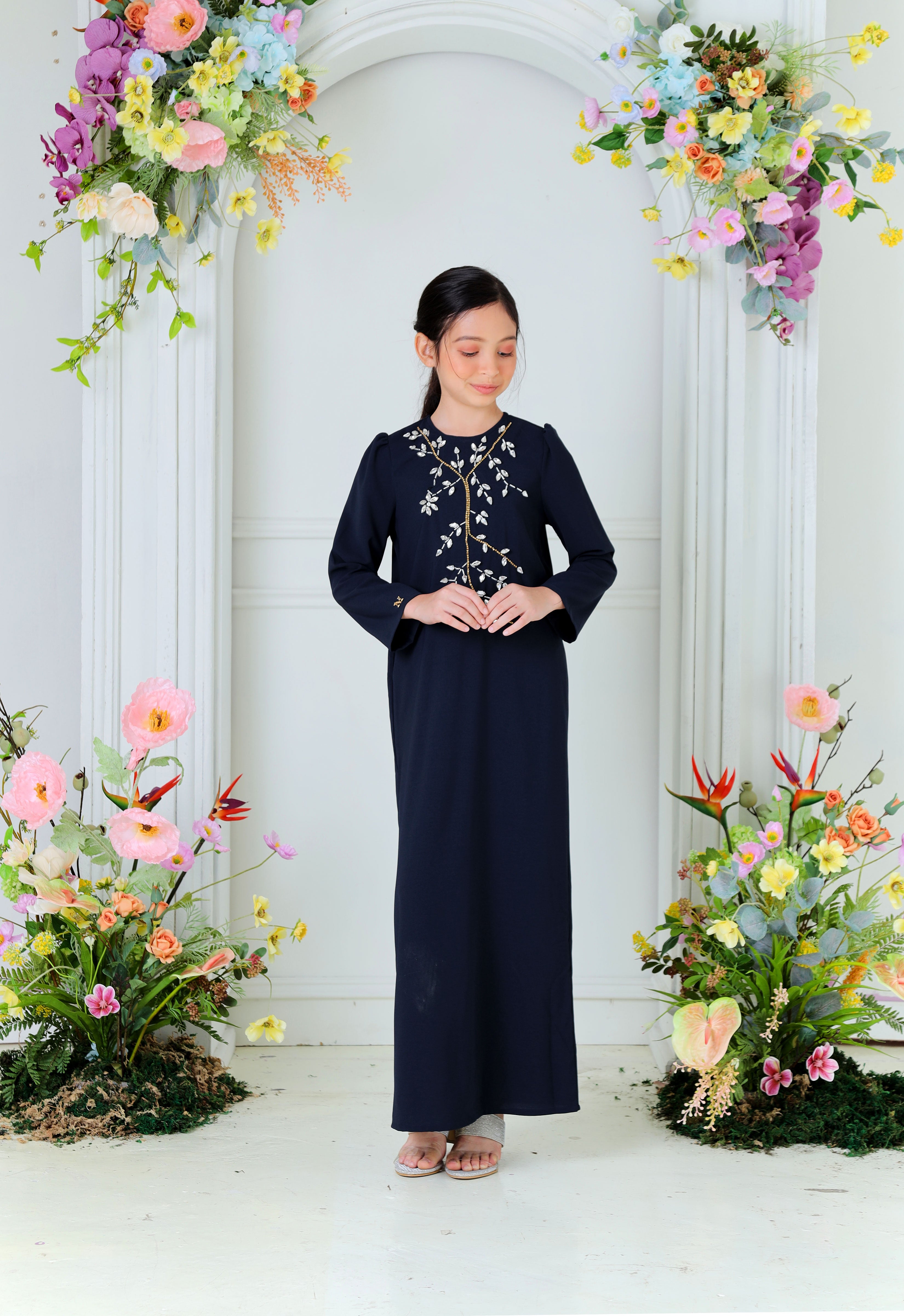 ZEHRA KIDS ABAYA - DARK BLUE