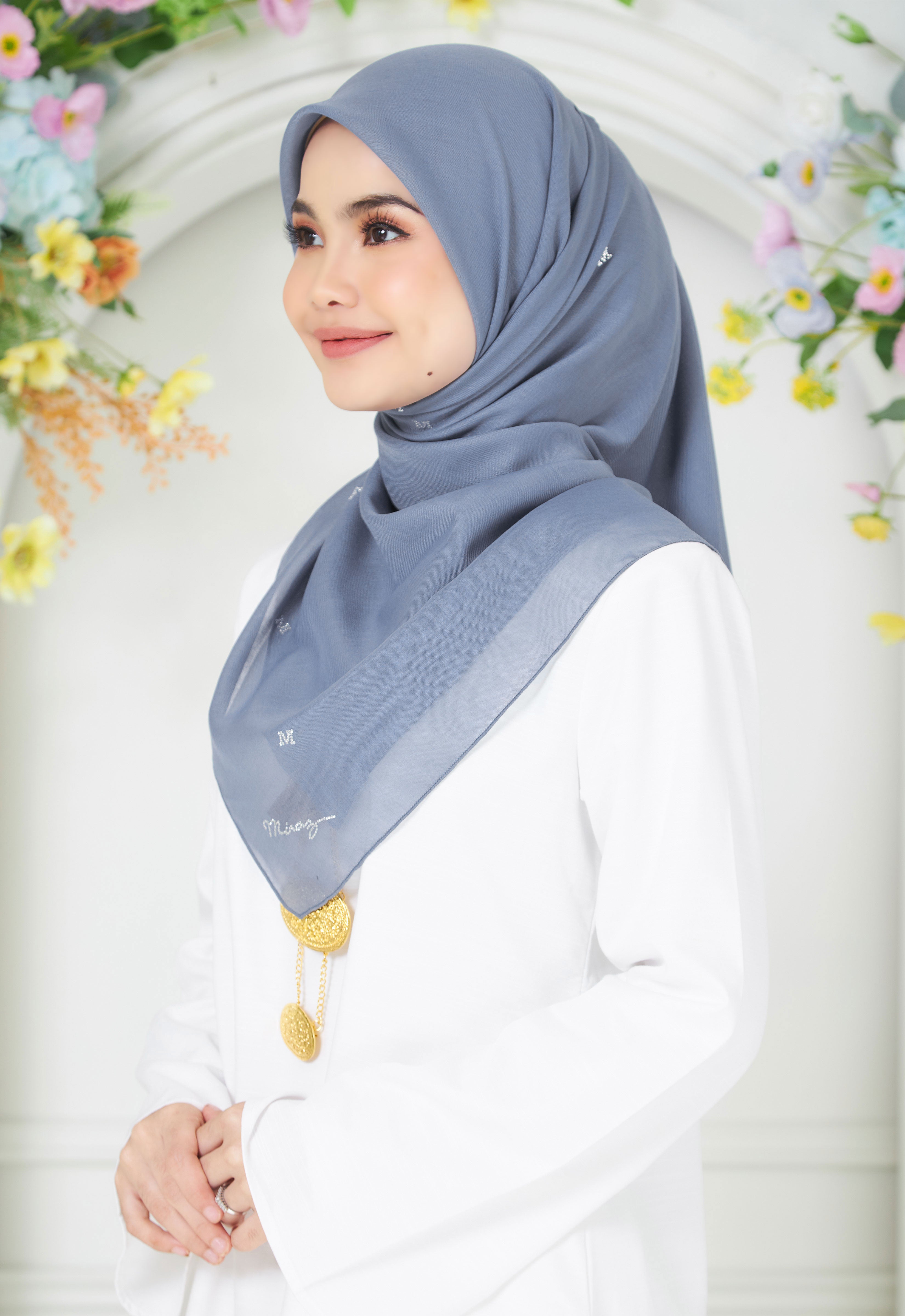 PLAIN BAWAL - COLONY BLUE