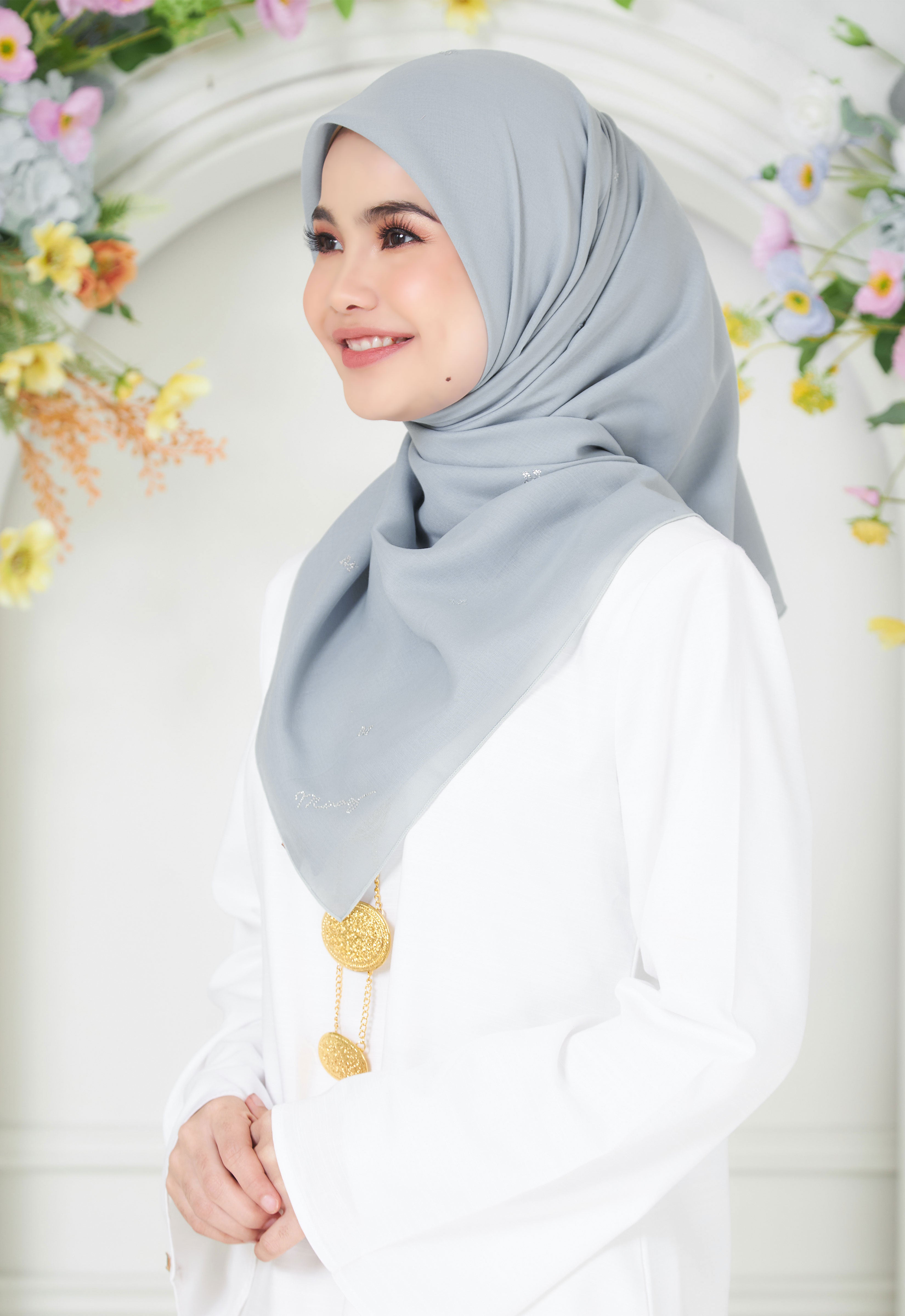 PLAIN BAWAL - PEARL BLUE