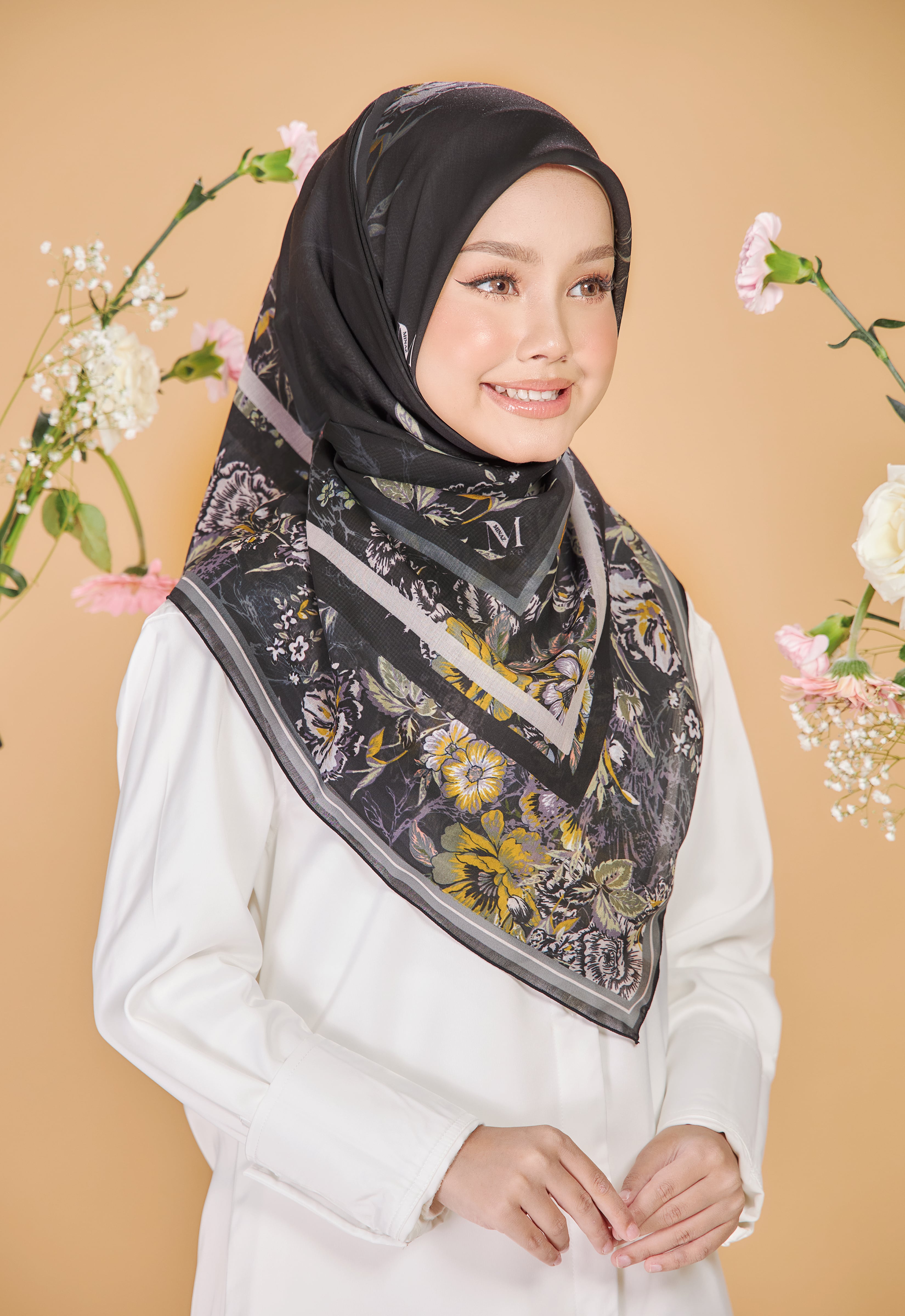 MAHRANI BAWAL - BLACK