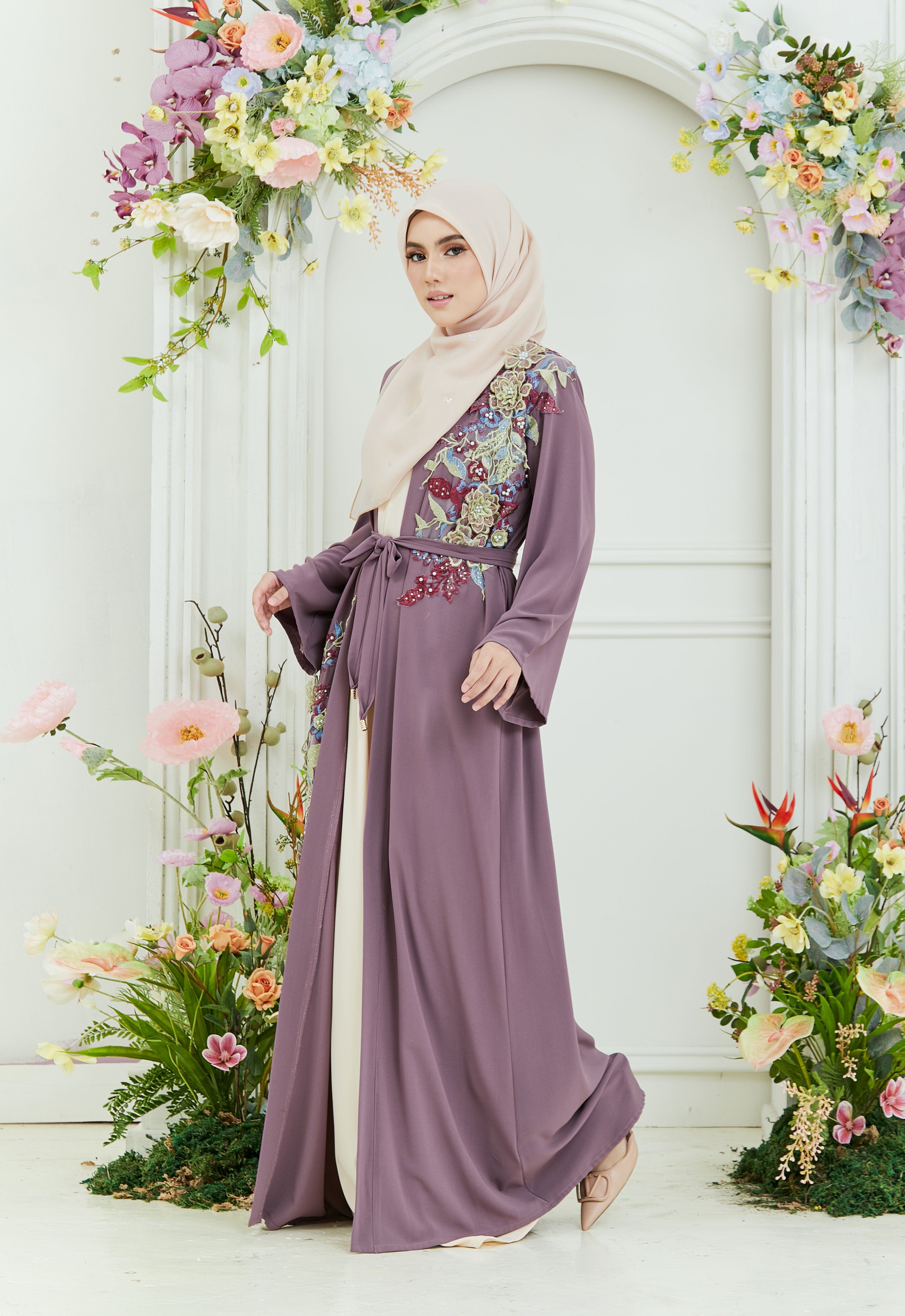 KHADEEJA ABAYA - DUSTY PURPLE