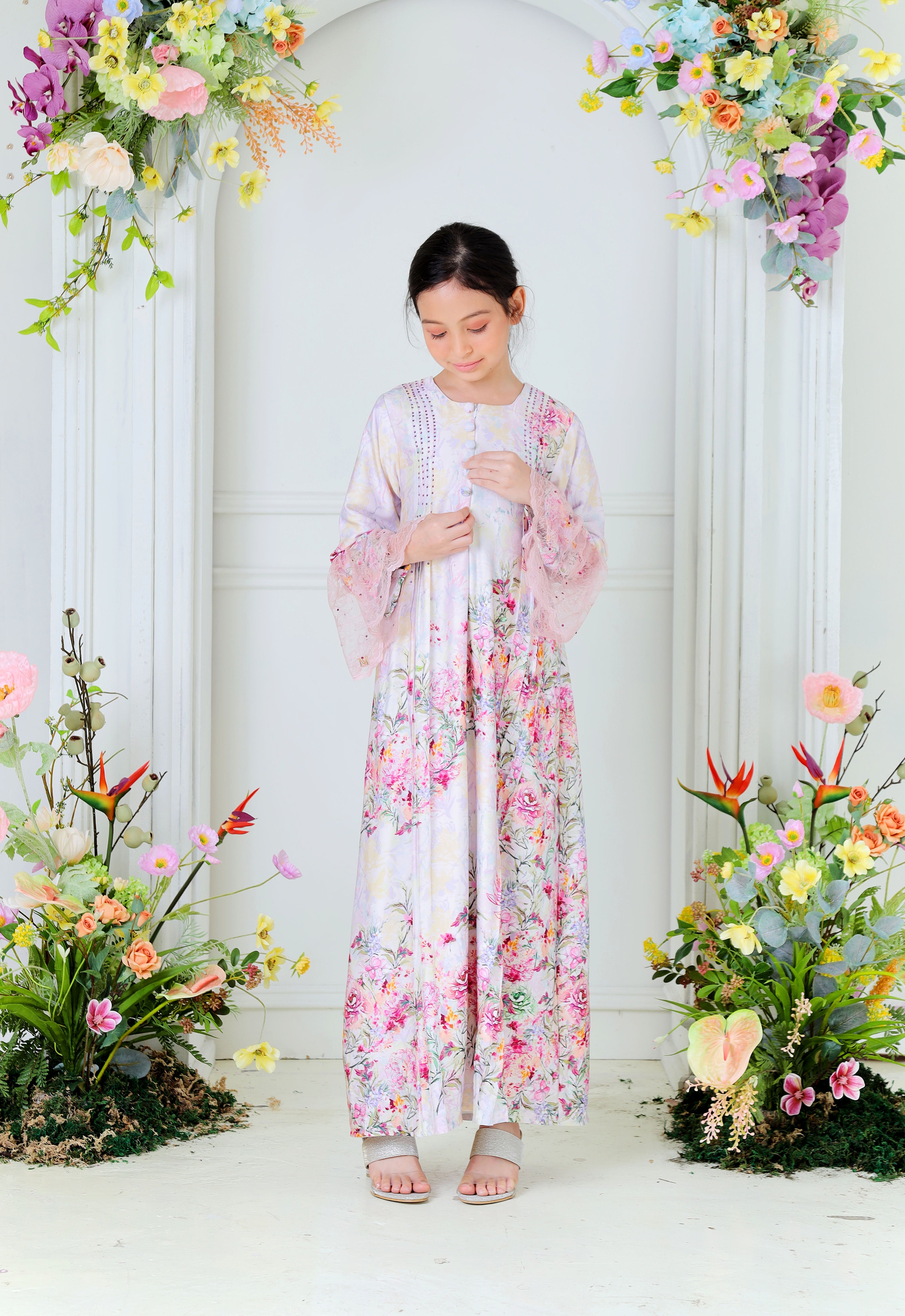 DEENARA KIDS ABAYA - PINK