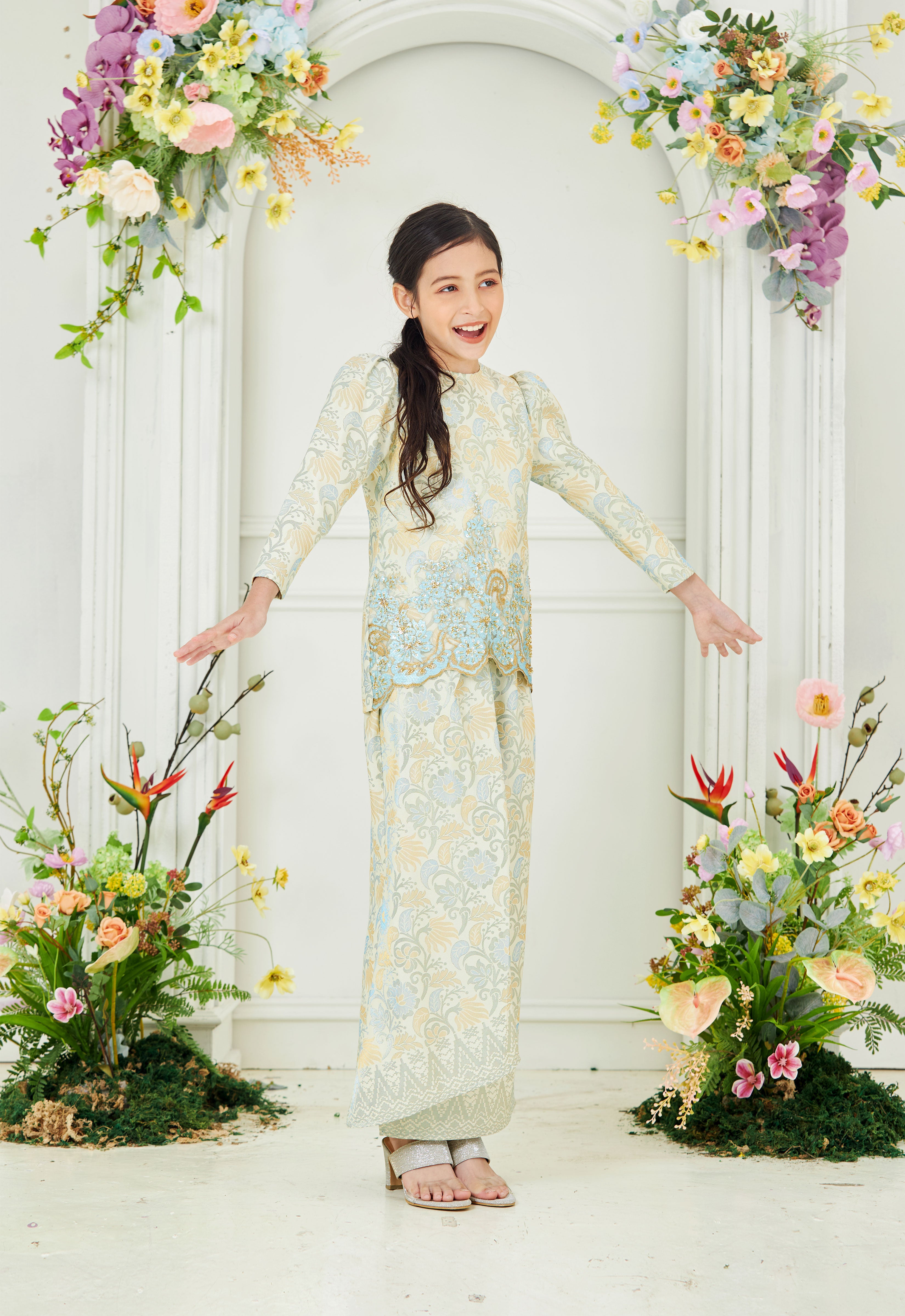 CHE AMINAH LUXE KIDS MINI KEBAYA - SOFT YELLOW