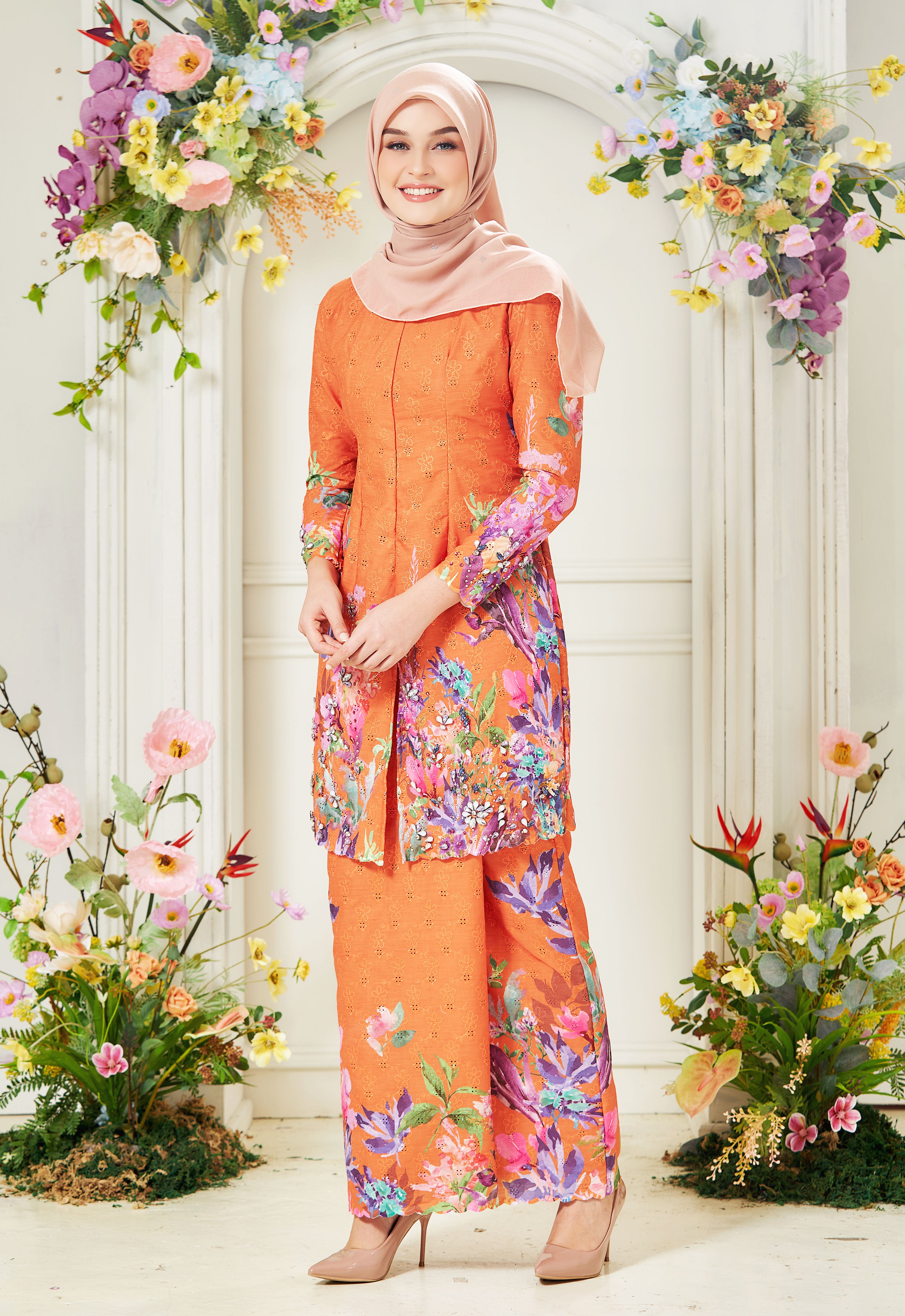 JOANNA KEBAYA - ORANGE BUTTER