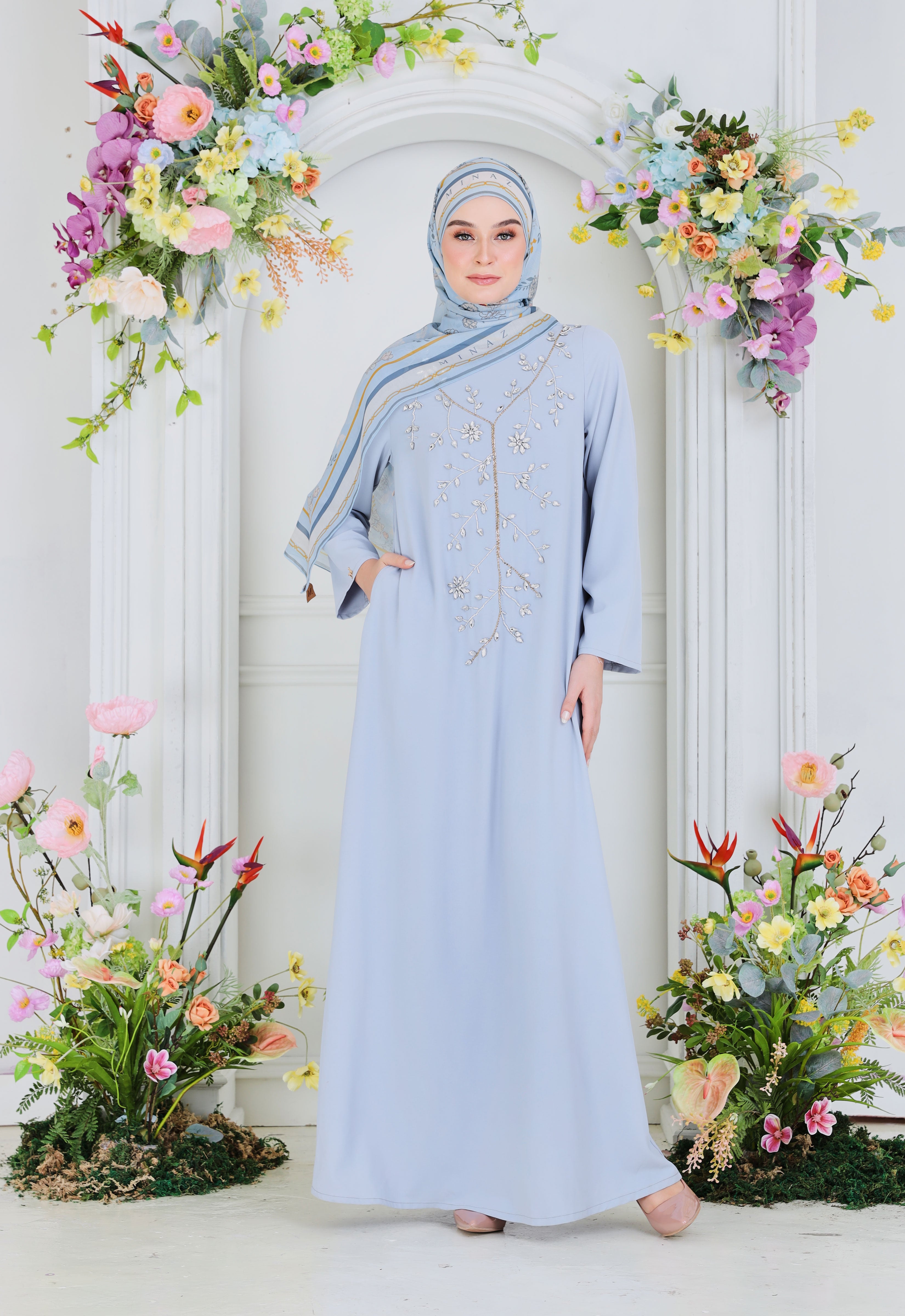 ZEHRA ABAYA - LIGHT GRAY