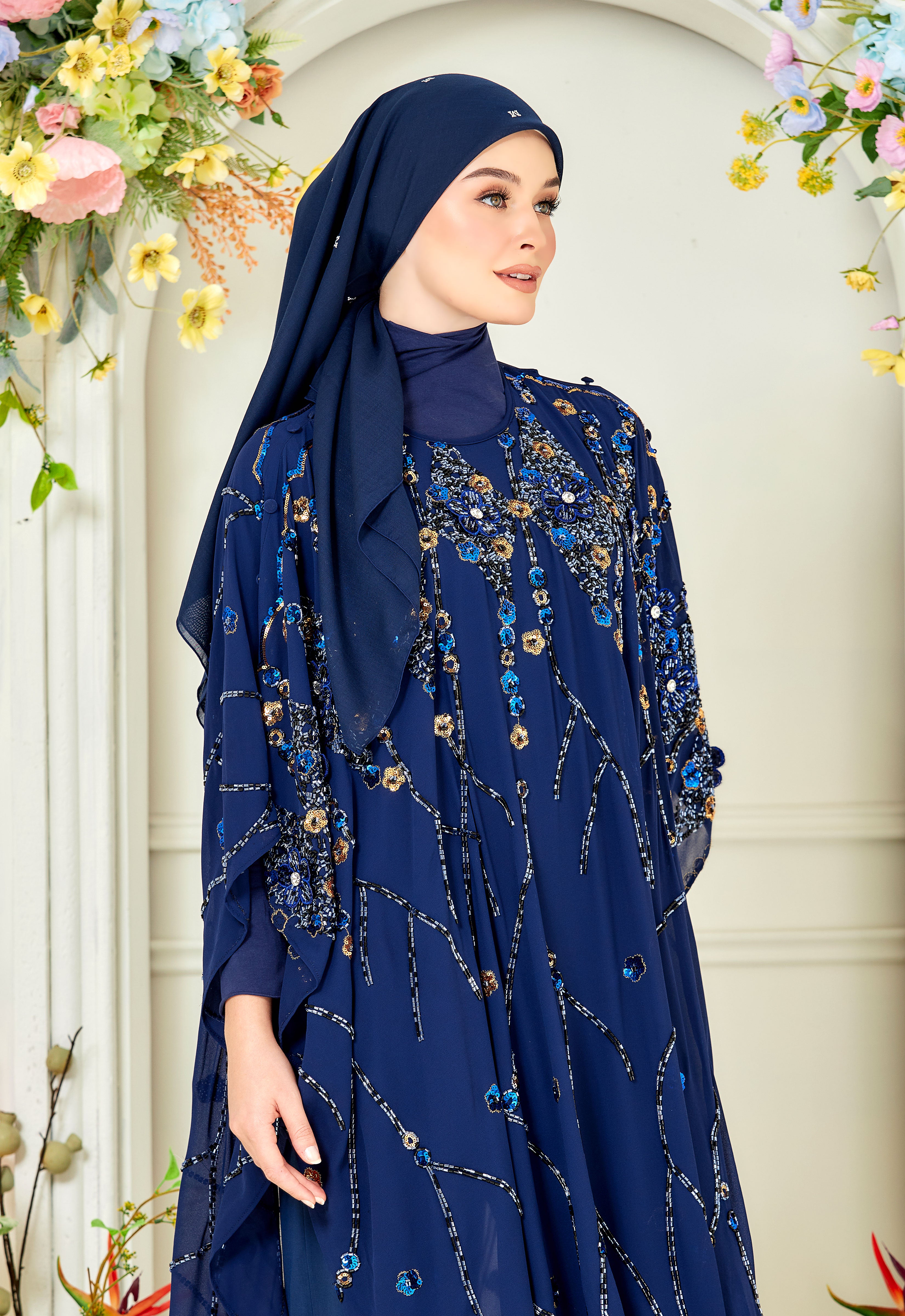 WAFIYAA SUPER LUXE KAFTAN - BLUE