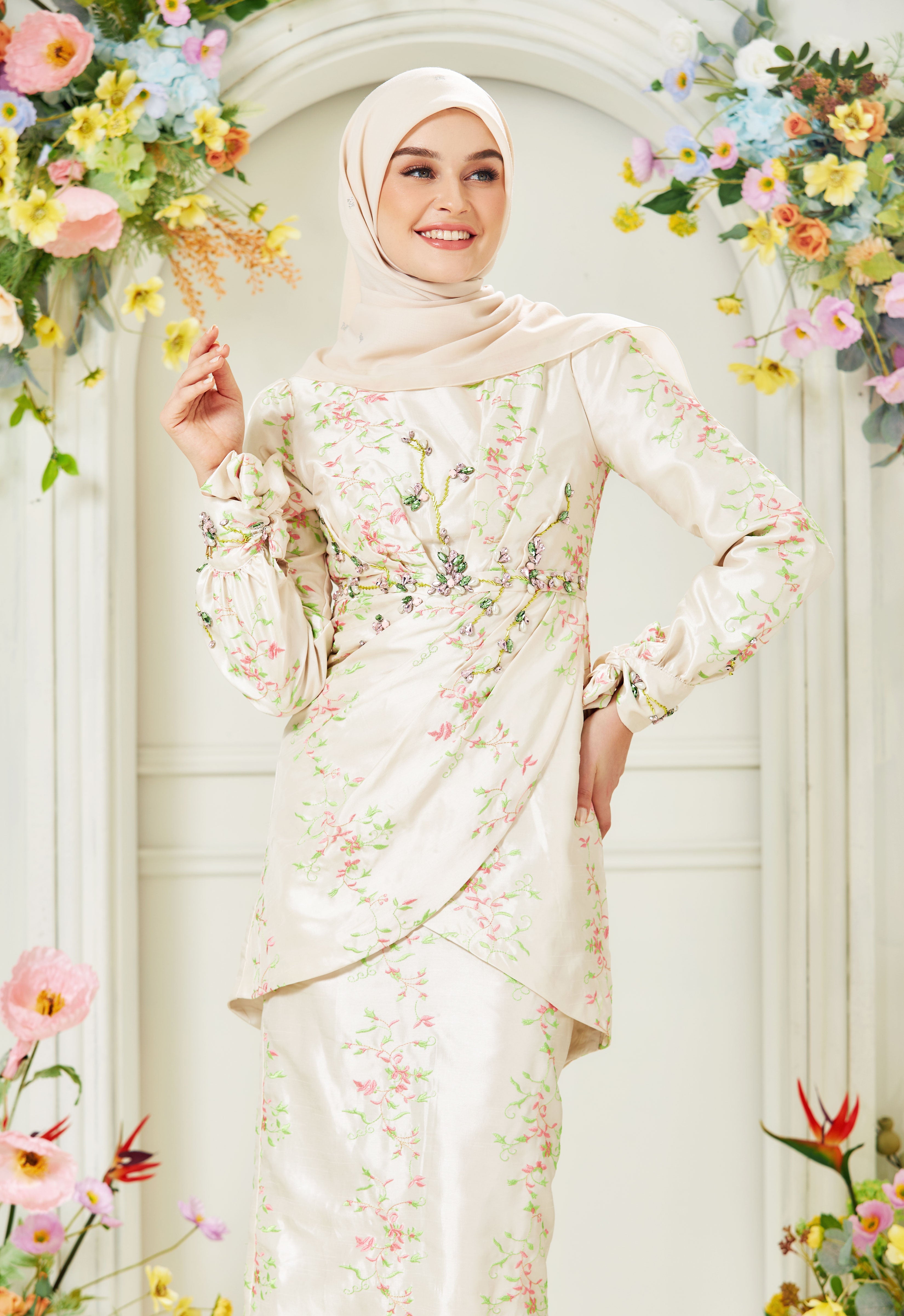 RABECCA LUXE DRAPPED KURUNG - CREAM PINK