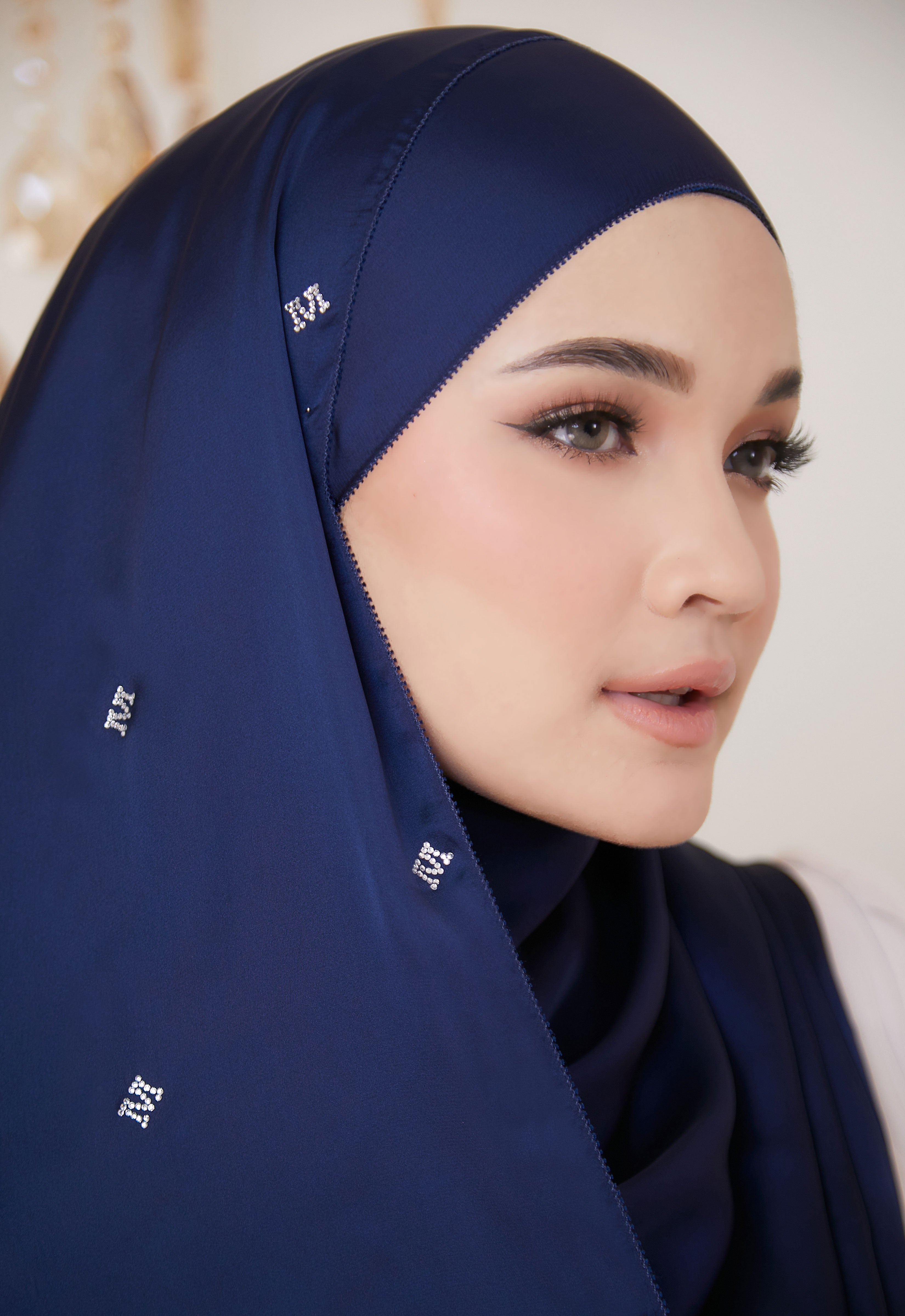 M PLAIN SHAWL - DARK BLUE