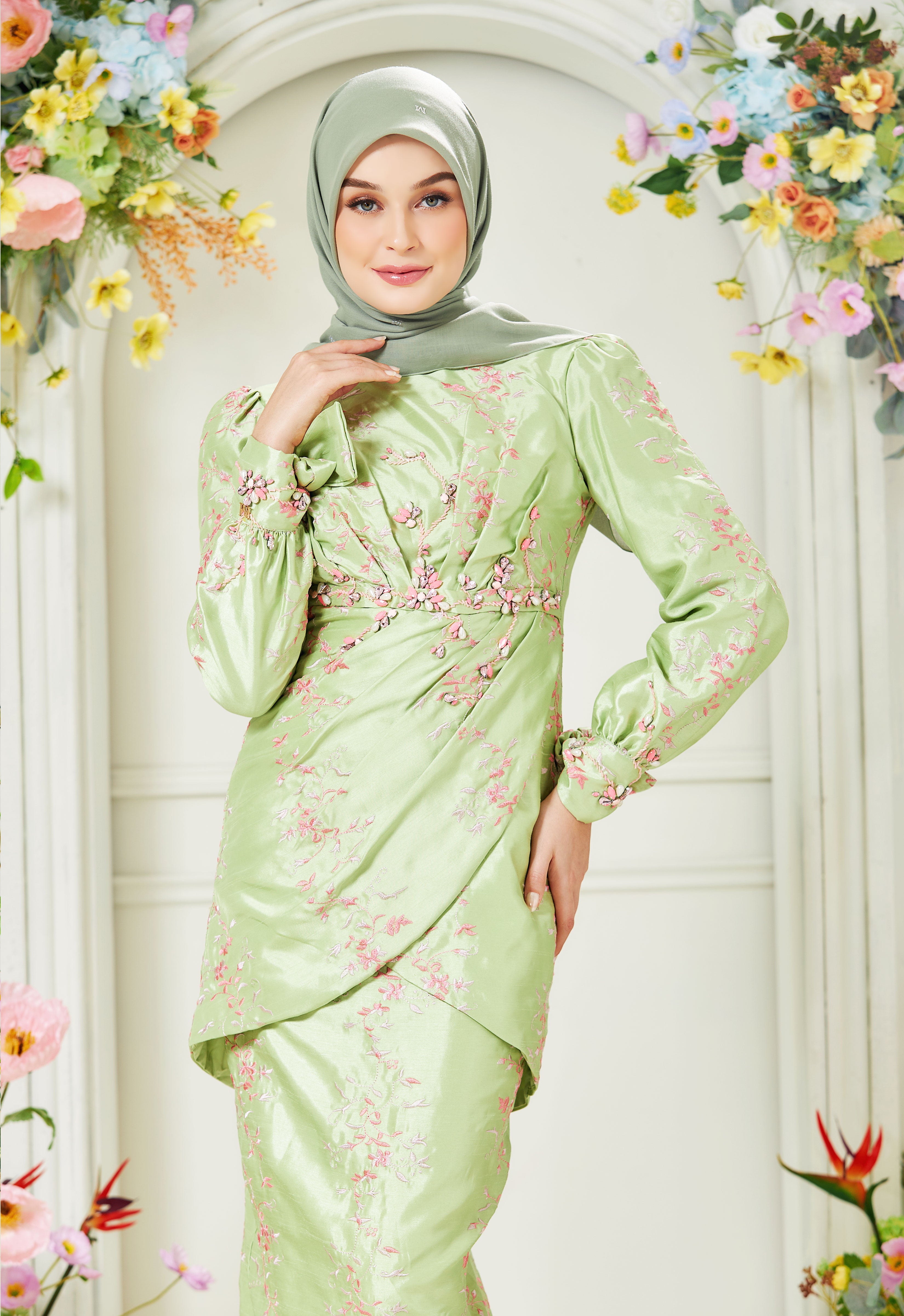 RABECCA LUXE DRAPPED KURUNG - GREEN PINK