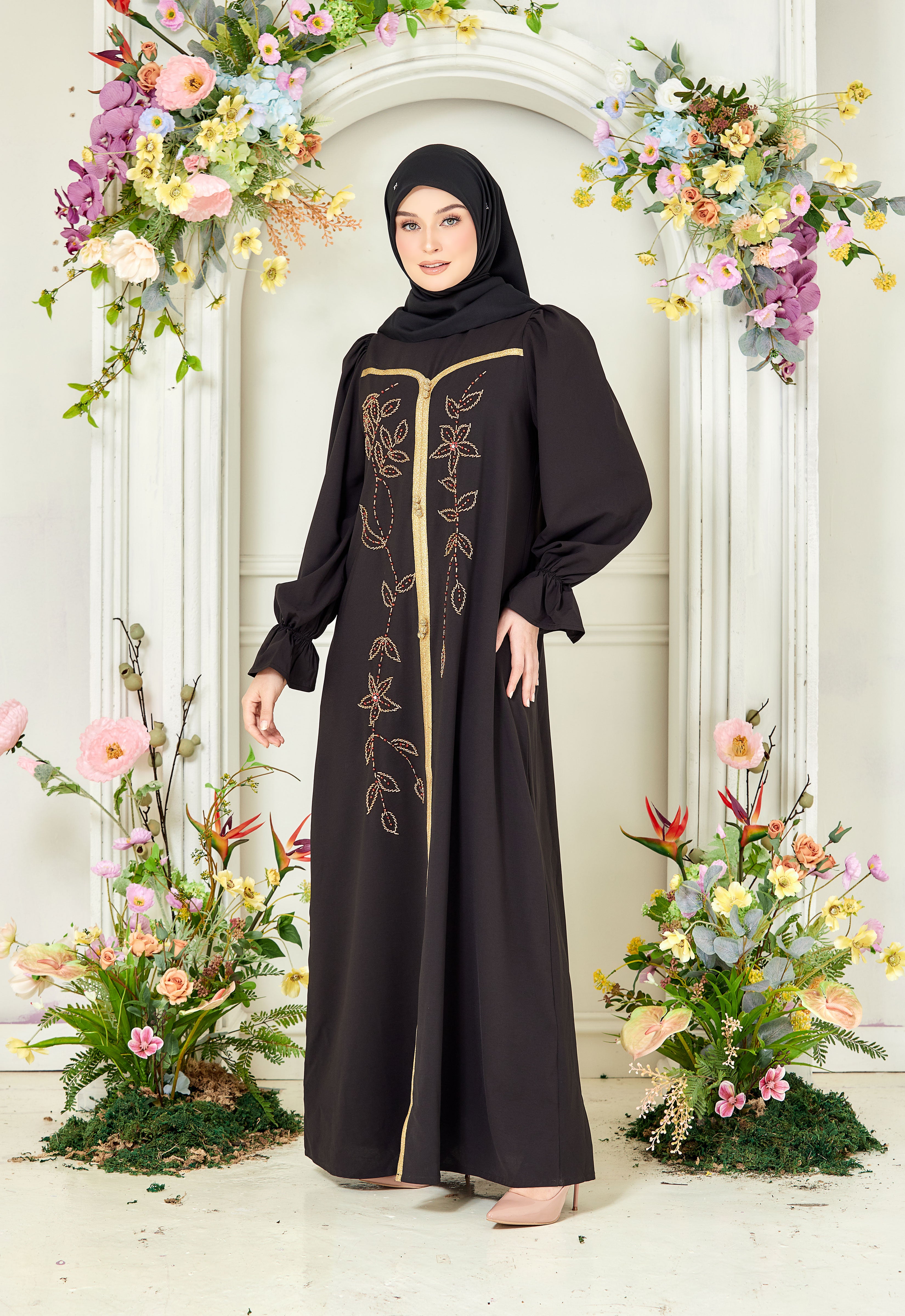 HUMAYRA ABAYA - BLACK