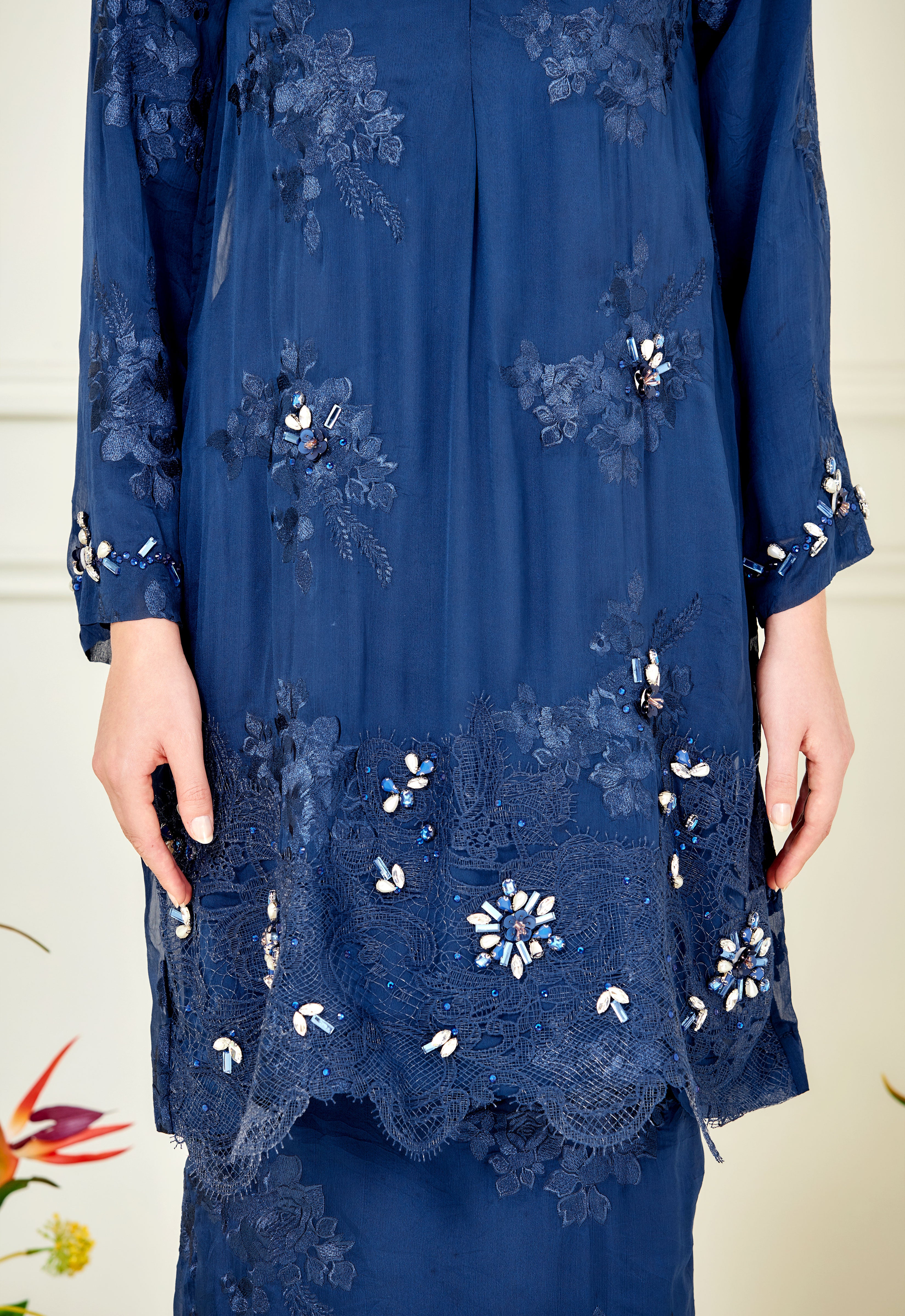 DARLA RIAW KURUNG - NAVY BLUE