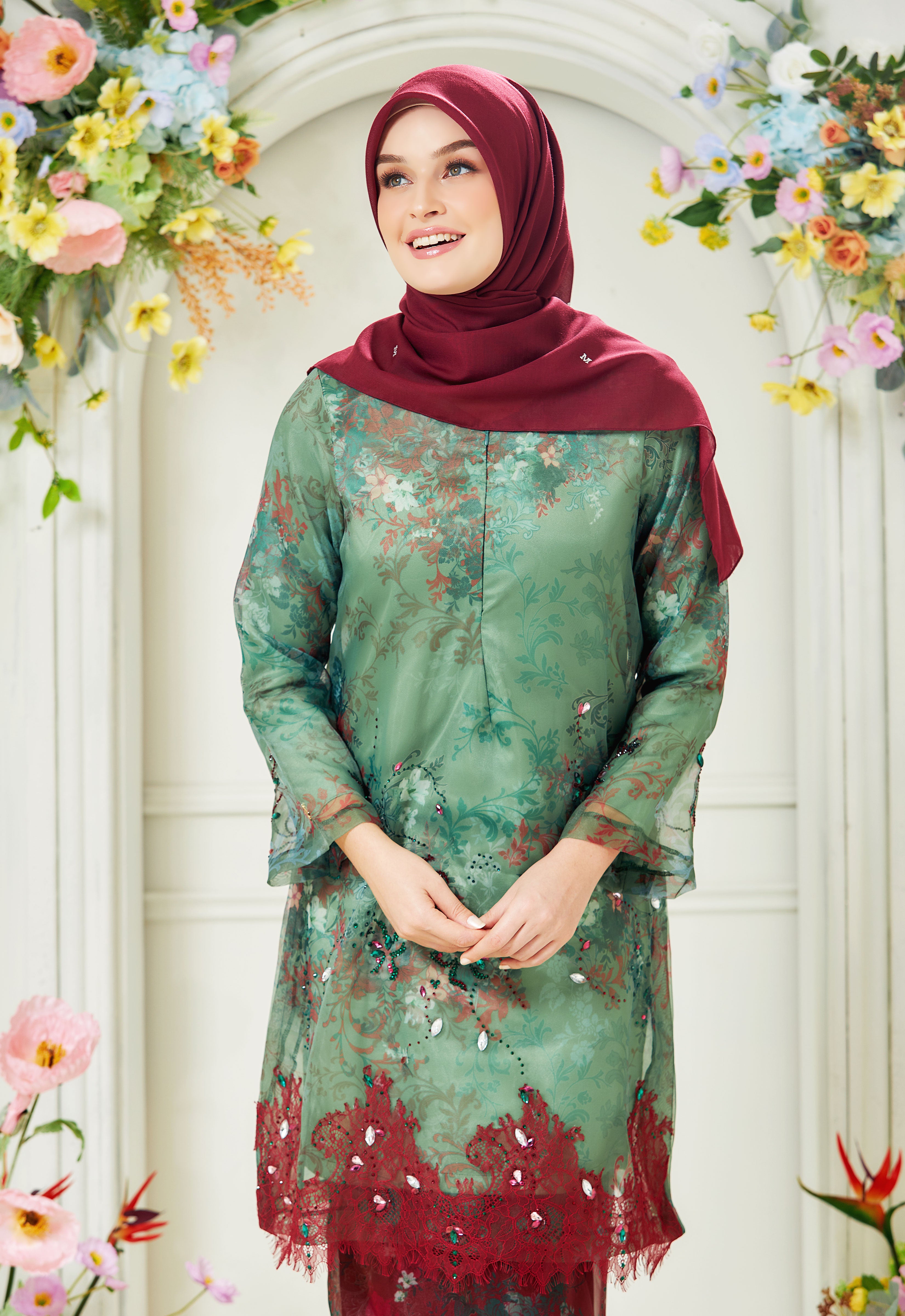ROZELLA RIAW KURUNG - RED GREEN