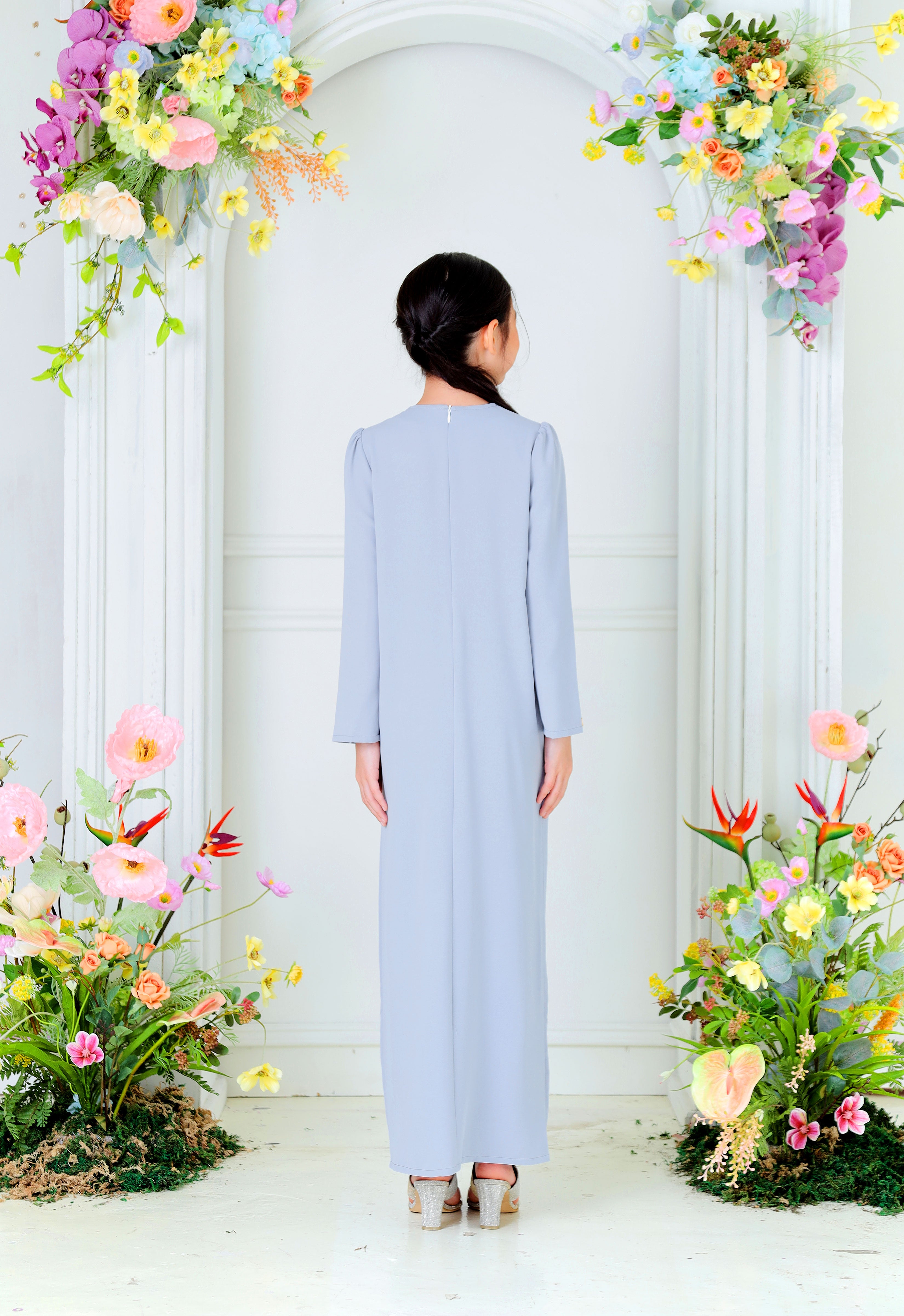 ZEHRA KIDS ABAYA - LIGHT GRAY