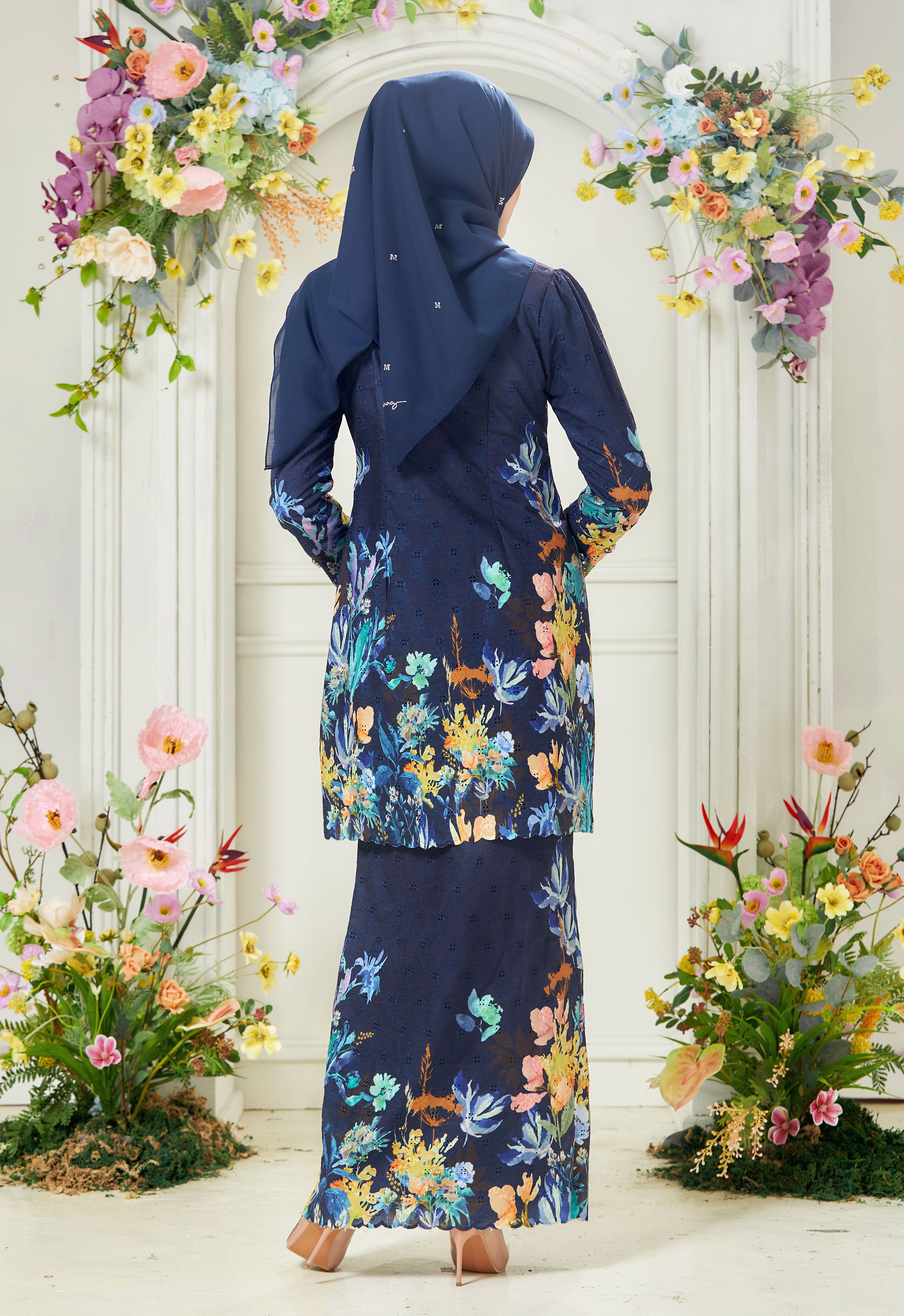 JOANNA KEBAYA - DARK BLUE