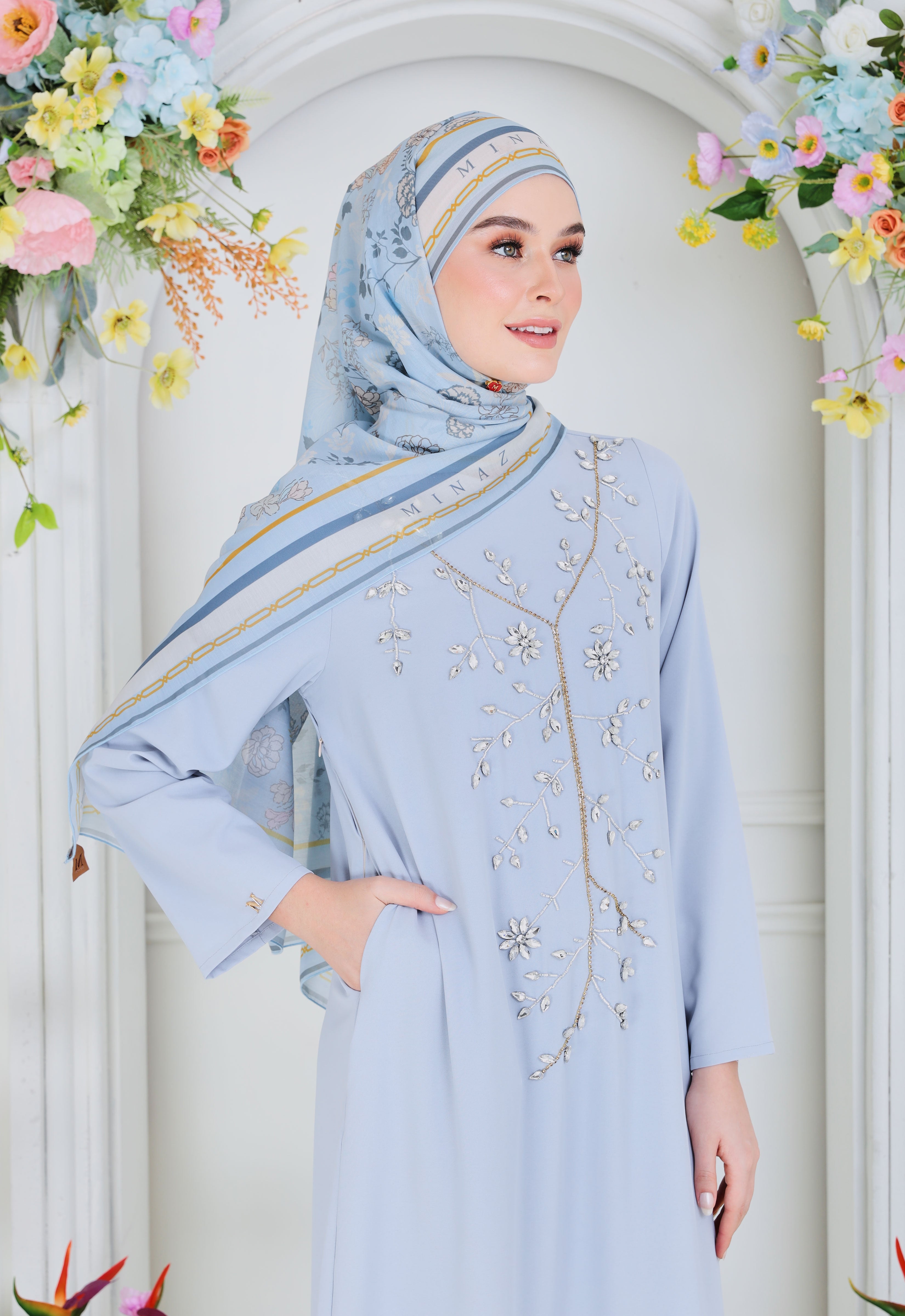 ZEHRA ABAYA - LIGHT GRAY