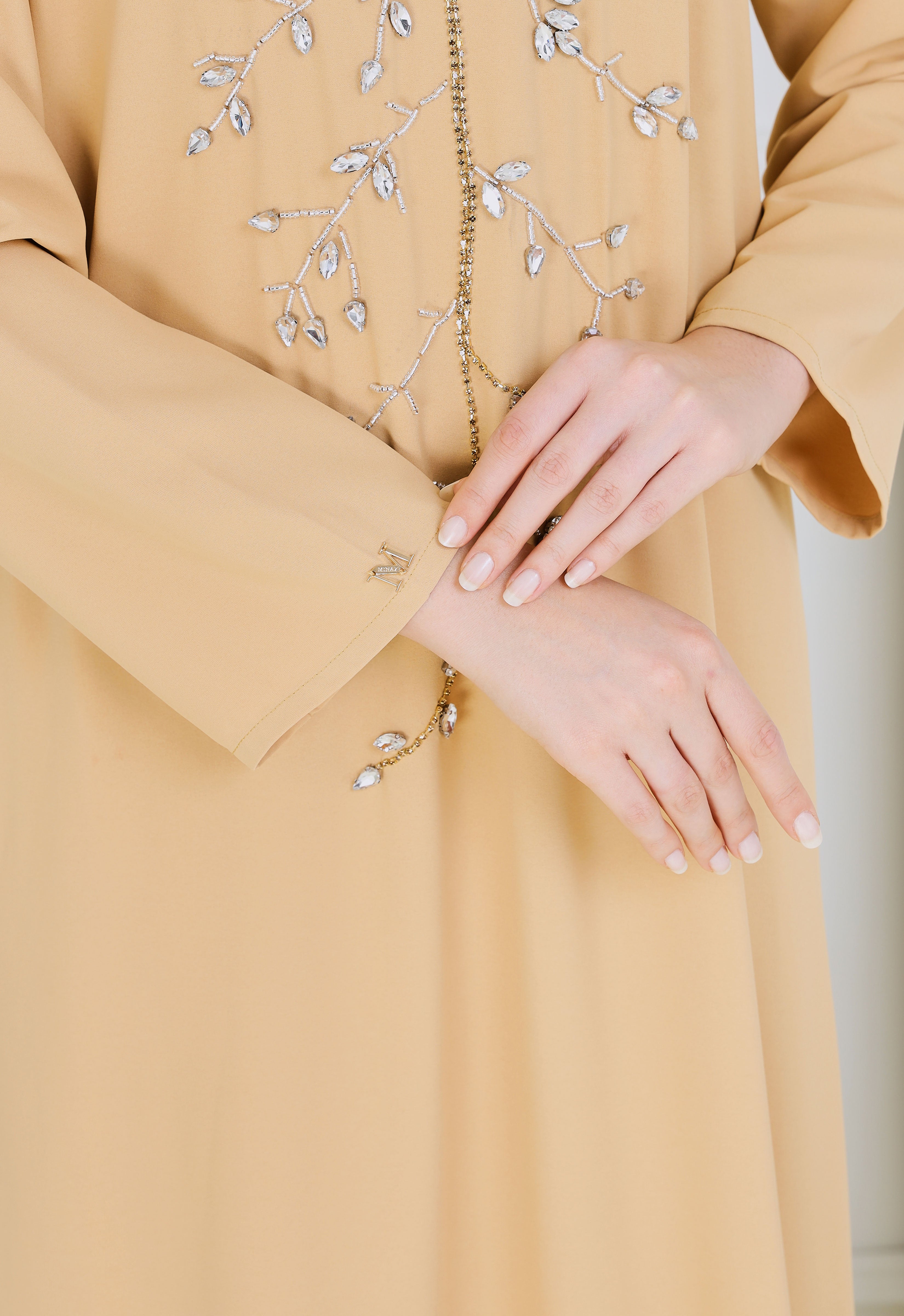ZEHRA ABAYA - LIGHT BROWN