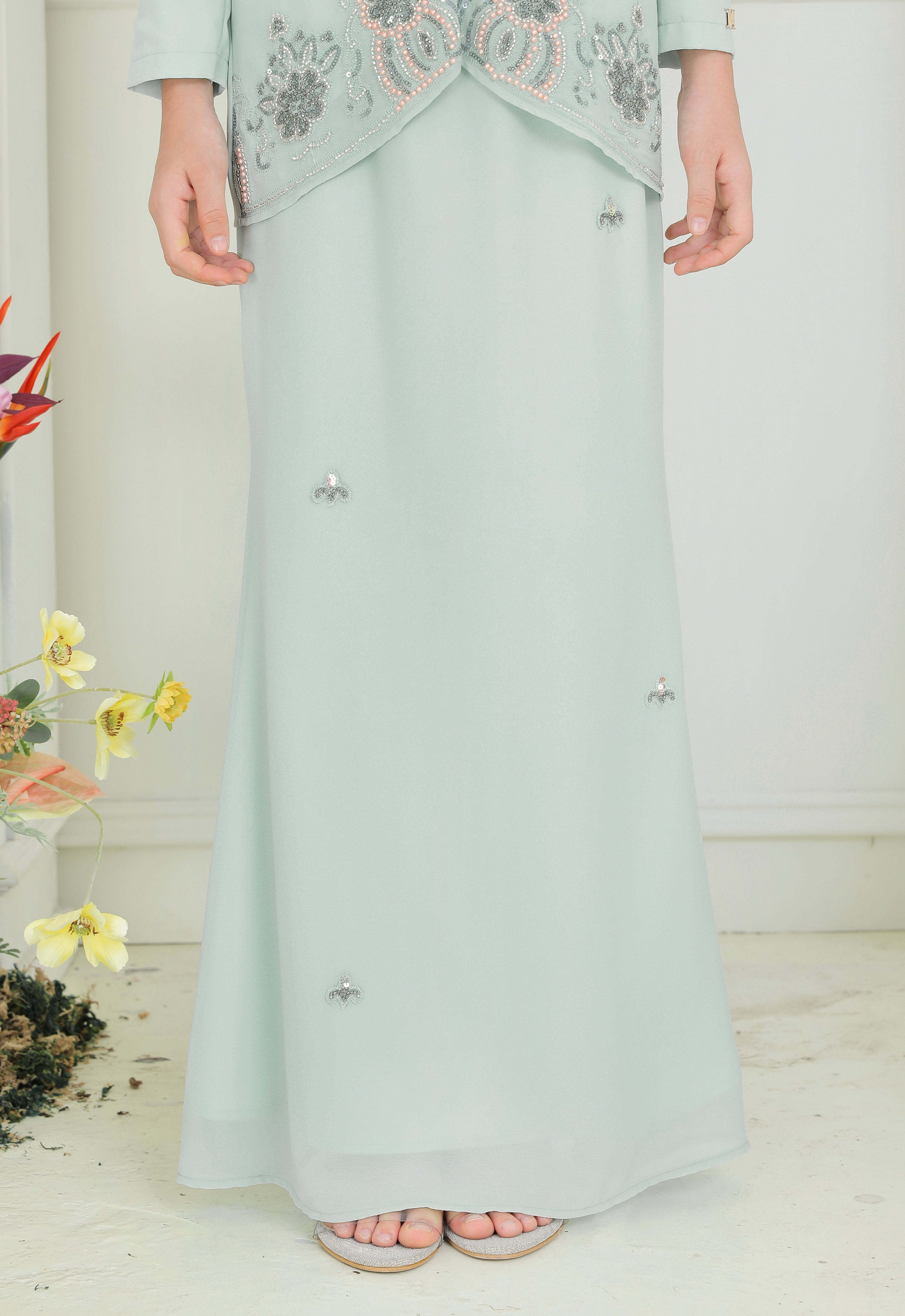 ARYA LUXE KIDS MINI KEBAYA - GRAY GREEN