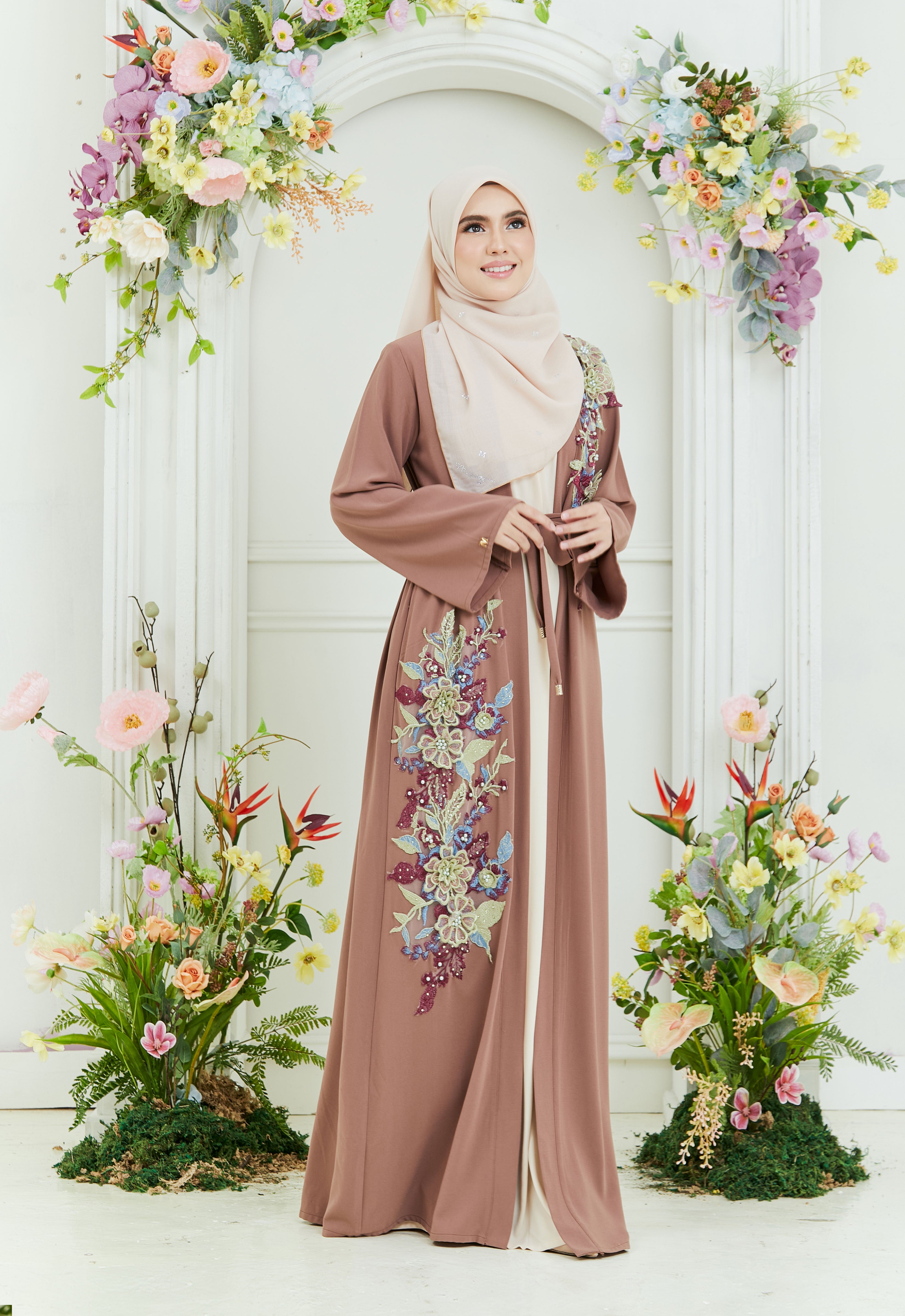 KHADEEJA ABAYA - CAROB BROWN