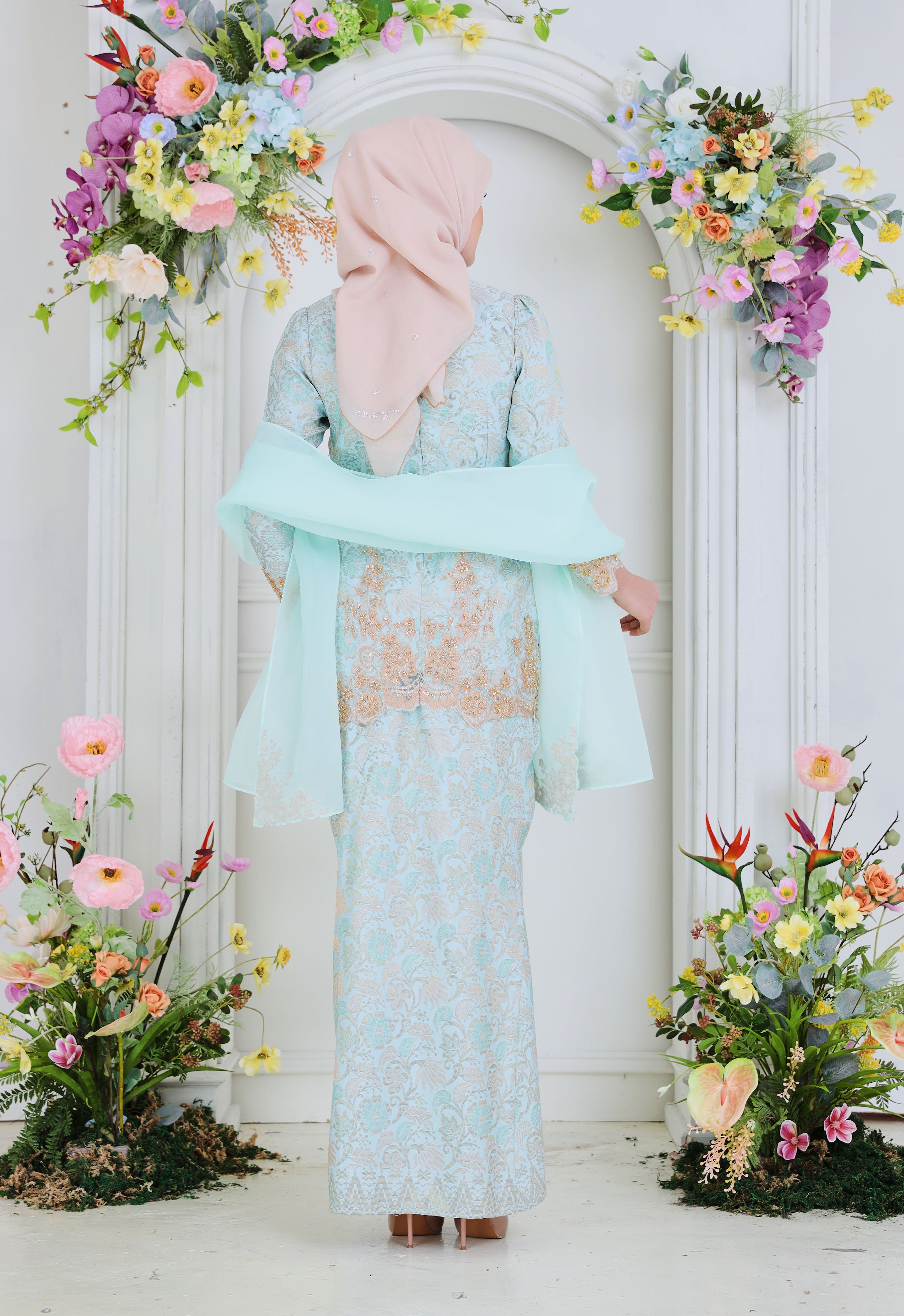 CHE AMINAH LUXE MINI KEBAYA - FROZEN BLUE